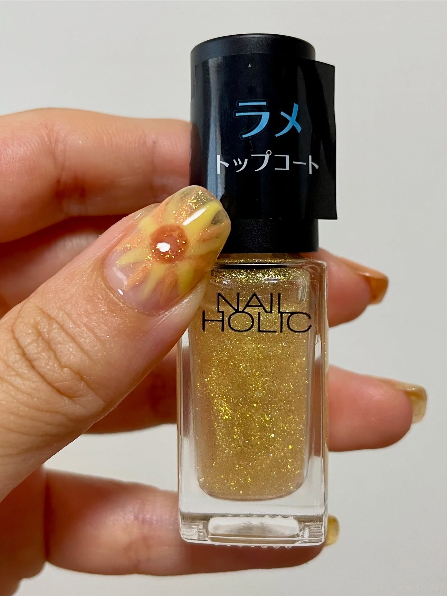 ネイルホリック/ネイルホリック/マニキュアを使ったクチコミ（2枚目）