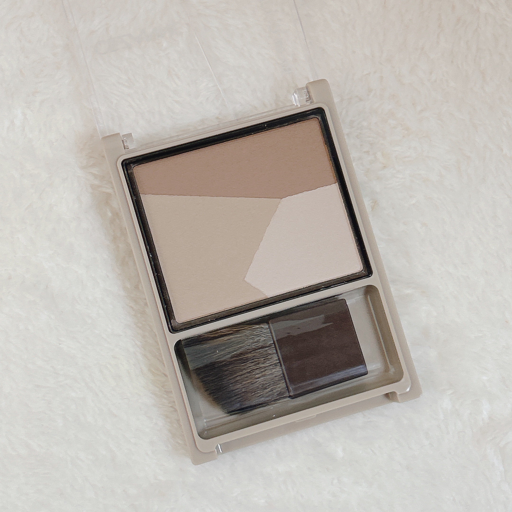 ブレンドカラーシェーディング/CEZANNE/シェーディングを使ったクチコミ（2枚目）