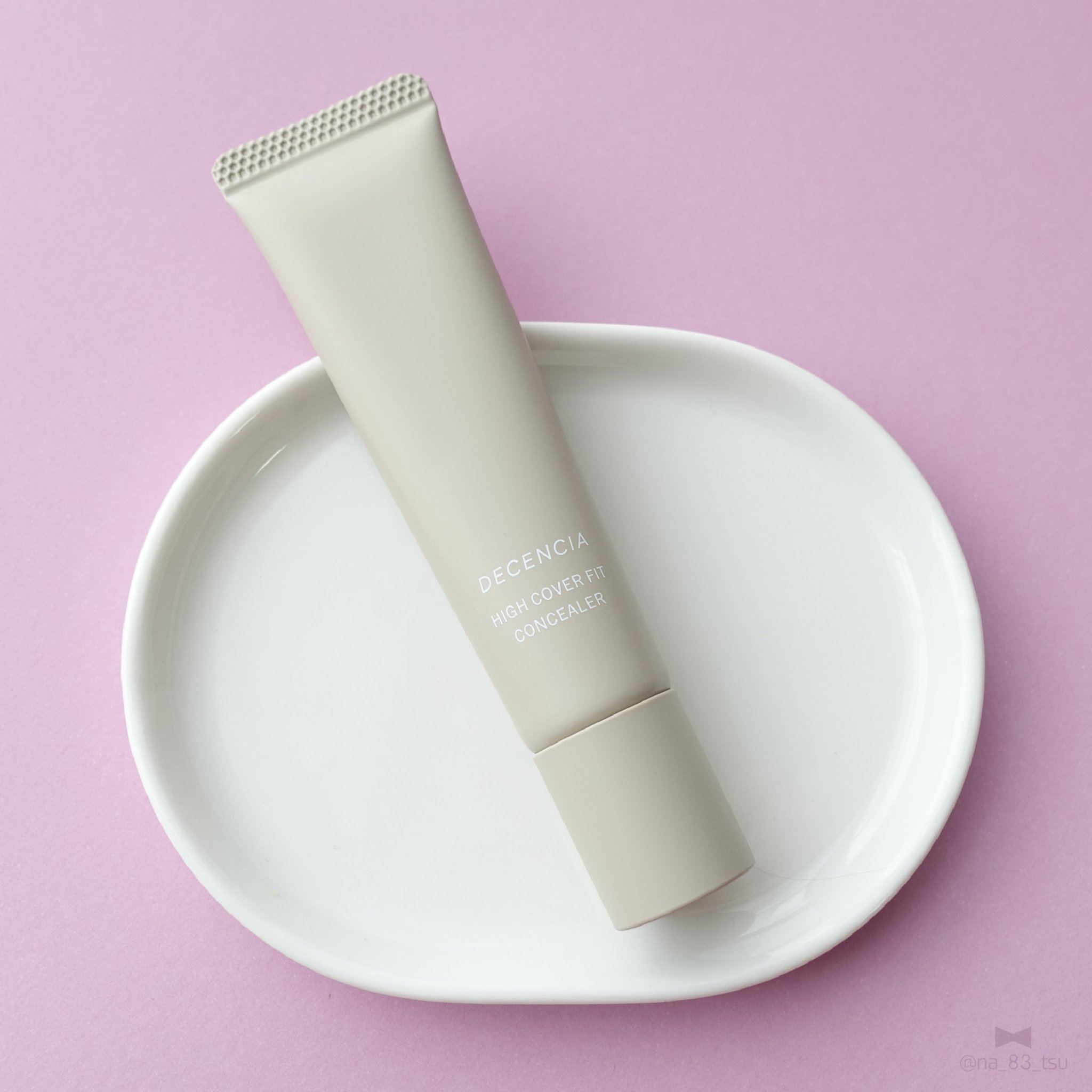 ディセンシア ハイカバーフィット コンシーラー/DECENCIA/リキッドコンシーラーを使ったクチコミ（2枚目）