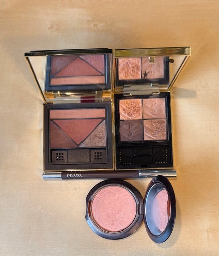 ダイメンションズ マルチエフェクト アイシャドウ/PRADA BEAUTY/アイシャドウパレットを使ったクチコミ(2枚目)