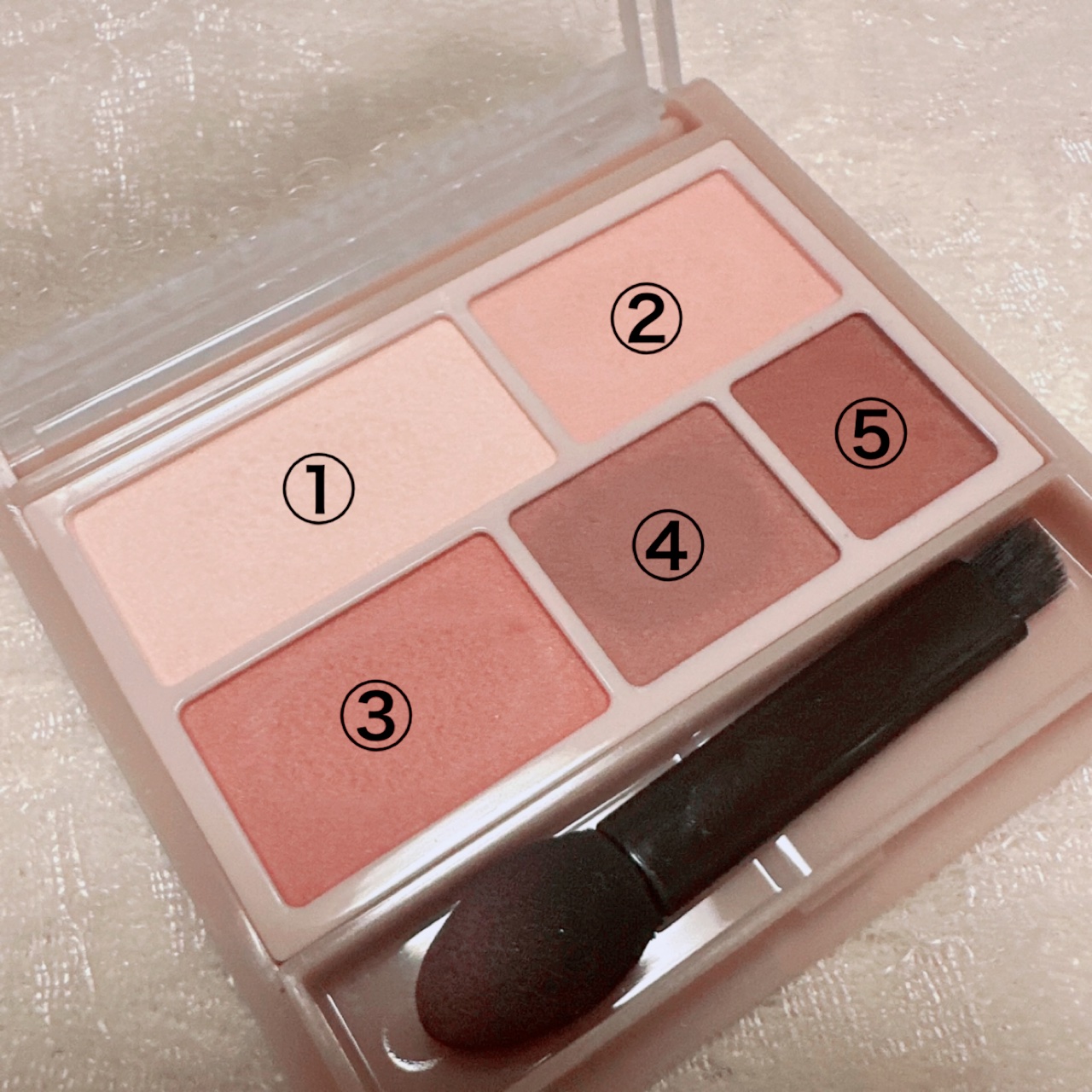 パーフェクトマルチアイズ/キャンメイク/アイシャドウパレットを使ったクチコミ（2枚目）