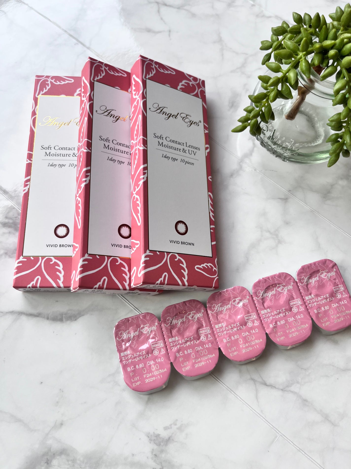エンジェルアイズUVモイスト/Angel Eyes/カラーコンタクトレンズを使ったクチコミ(1枚目)