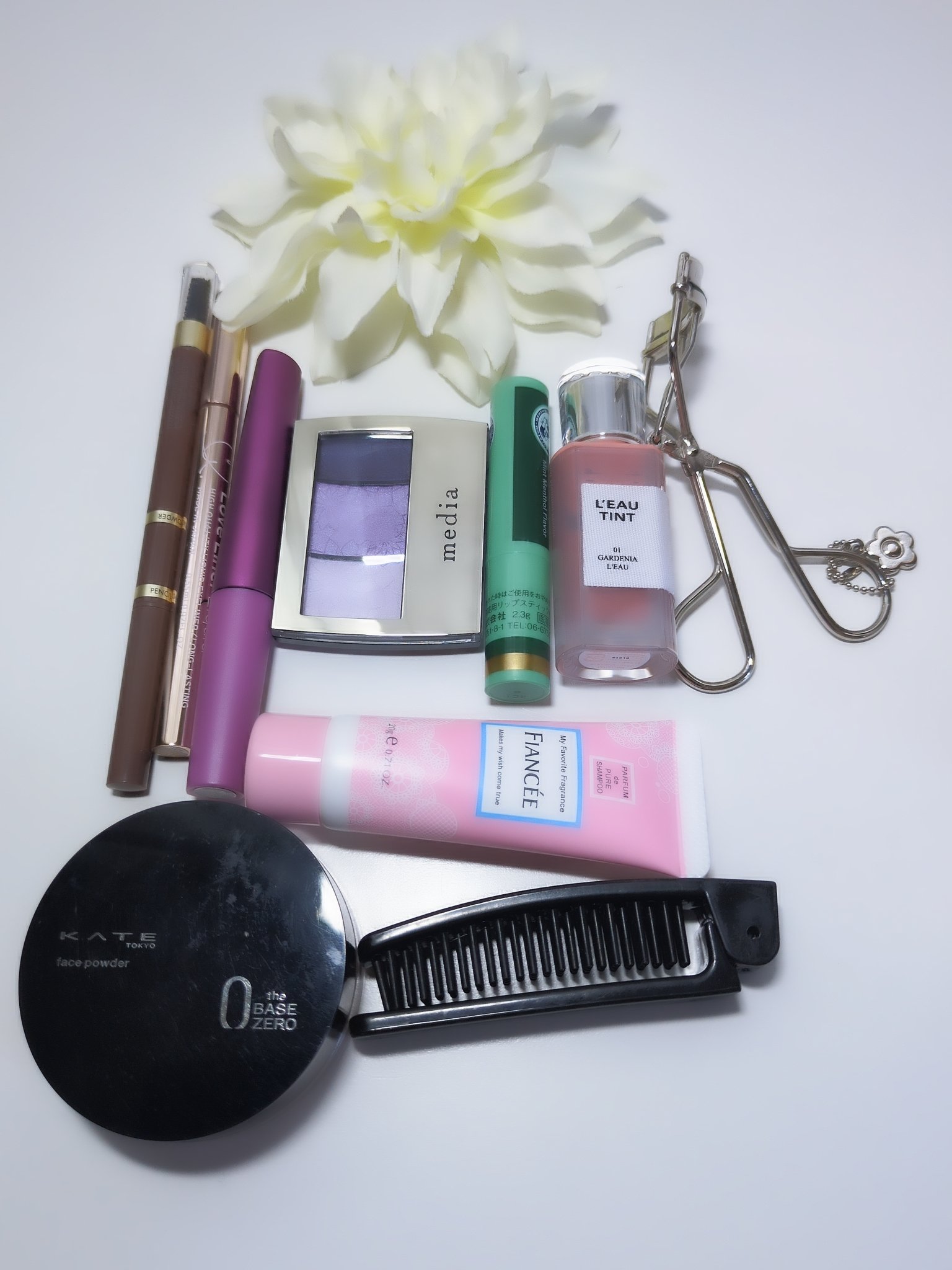 グラデカラーアイシャドウ PU-01/media/アイシャドウパレットを使ったクチコミ（1枚目）