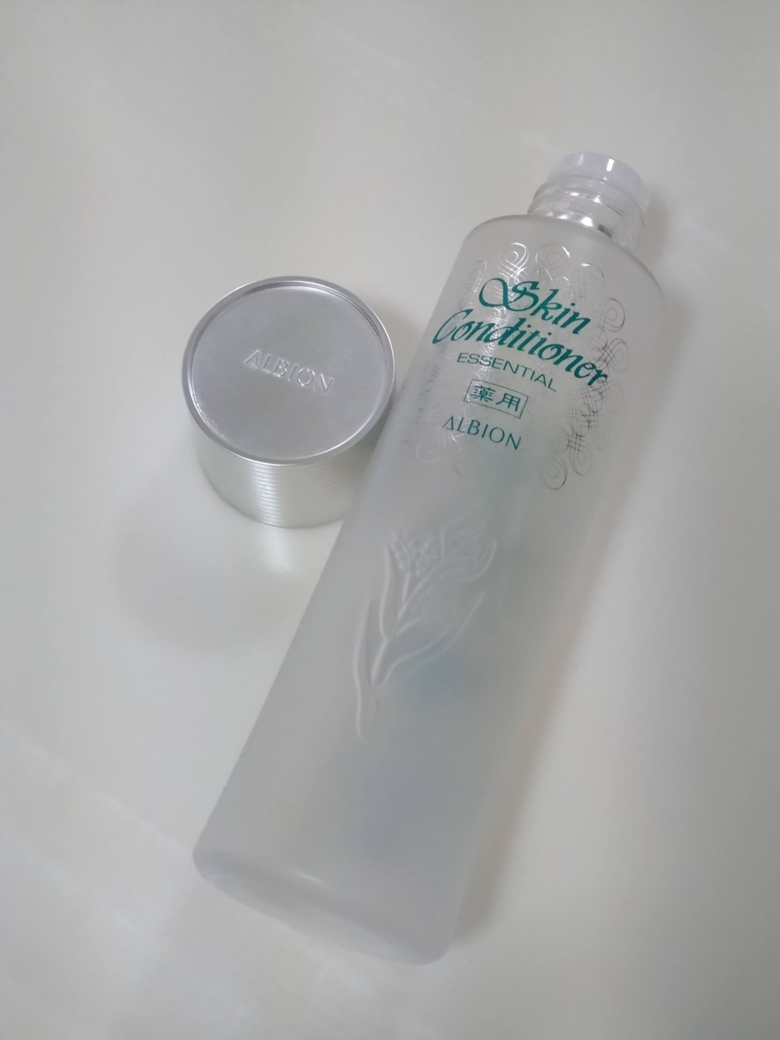  薬用スキンコンディショナーエッセンシャル N/ALBION/化粧水を使ったクチコミ（1枚目）