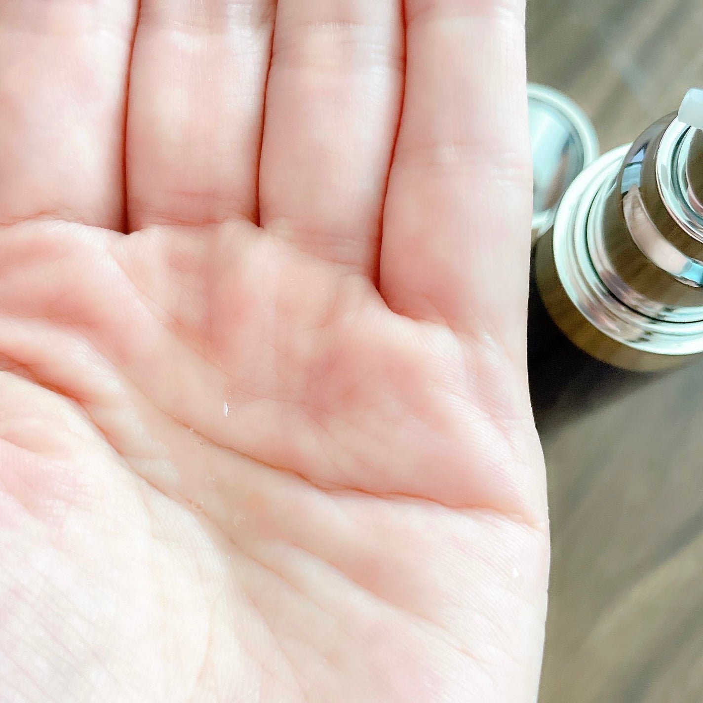 MT エッセンシャル・セラム/MTメタトロン/美容液を使ったクチコミ(5枚目)