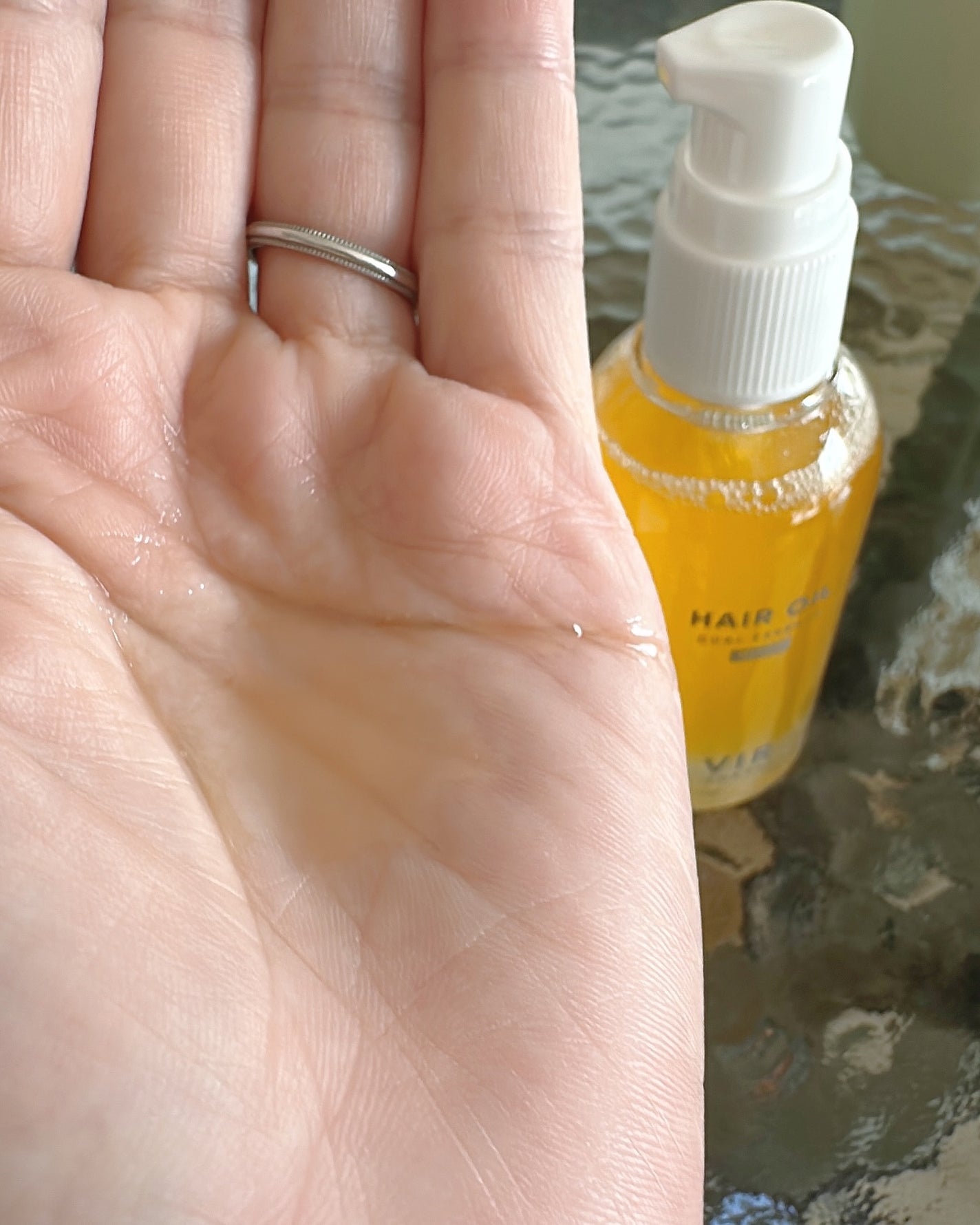 DUAL ESSENCE HAIR OIL/VIR TOKYO/ヘアオイルを使ったクチコミ(4枚目)