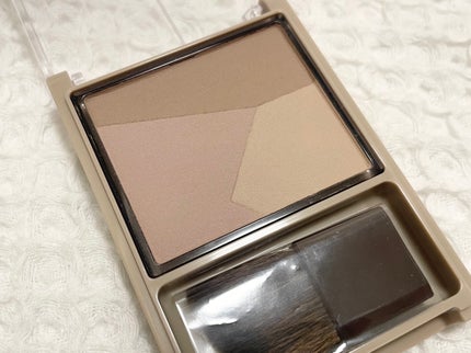 ブレンドカラーシェーディング/CEZANNE/シェーディングを使ったクチコミ(2枚目)