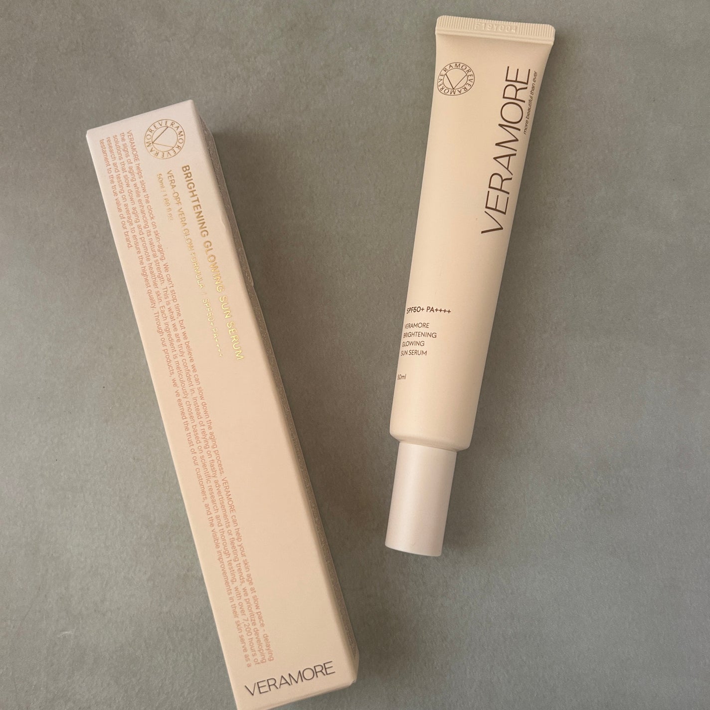 VERAMORE BRIGHTENING GLOWING SUN SERUM/VERAMORE/日焼け止めローションを使ったクチコミ(1枚目)