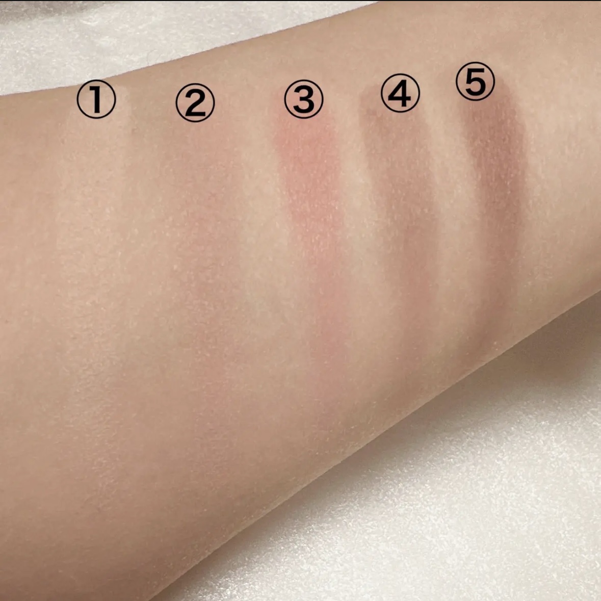 パーフェクトマルチアイズ/キャンメイク/アイシャドウパレットを使ったクチコミ（3枚目）