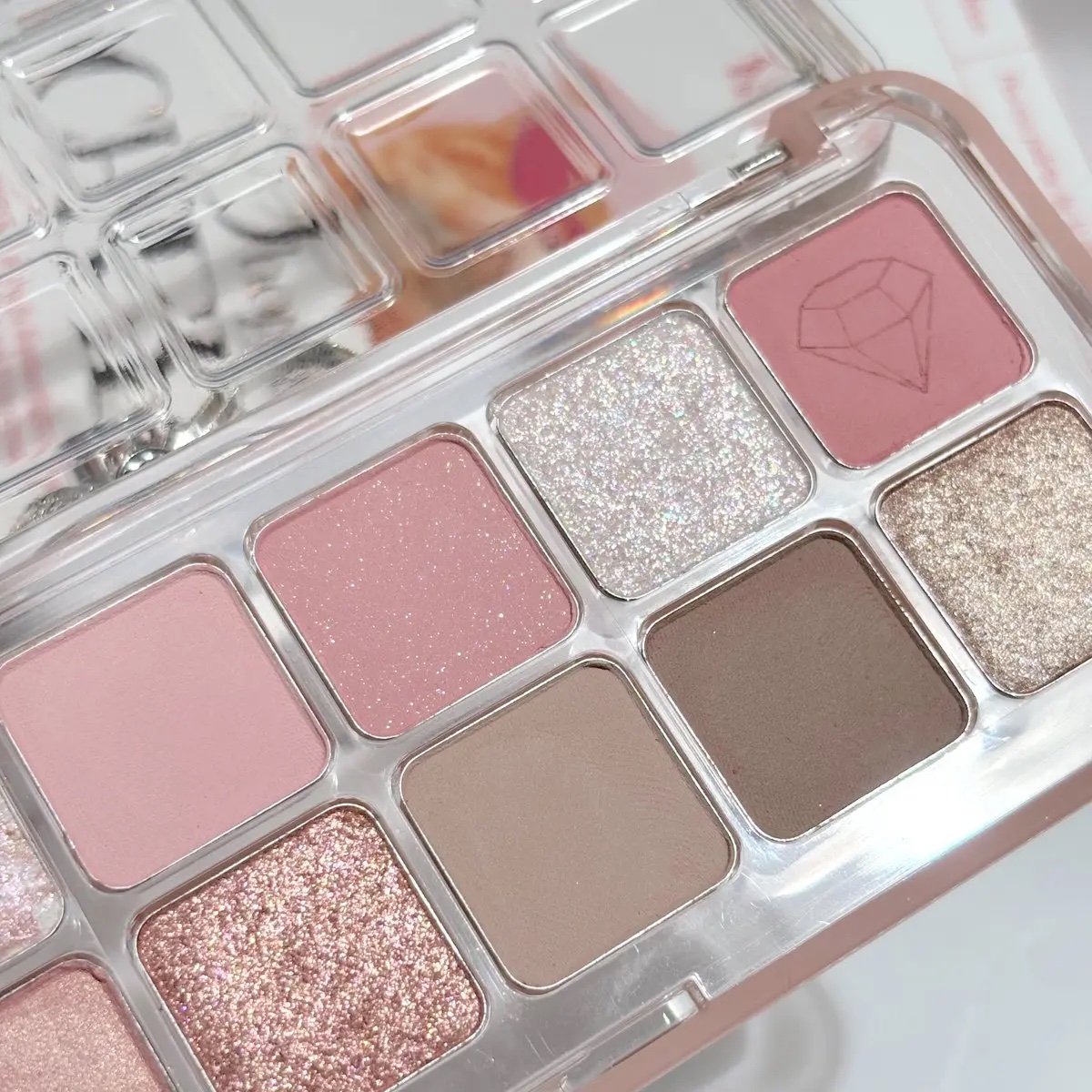 プロ アイ パレット エアー/CLIO/アイシャドウパレットを使ったクチコミ（3枚目）