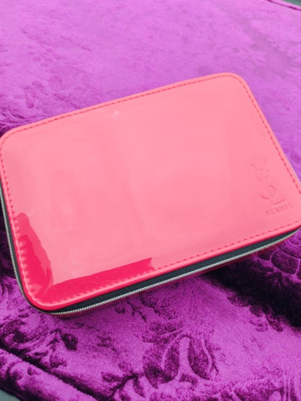 オリジナルバニティ/YVES SAINT LAURENT BEAUTE/化粧ポーチを使ったクチコミ(1枚目)