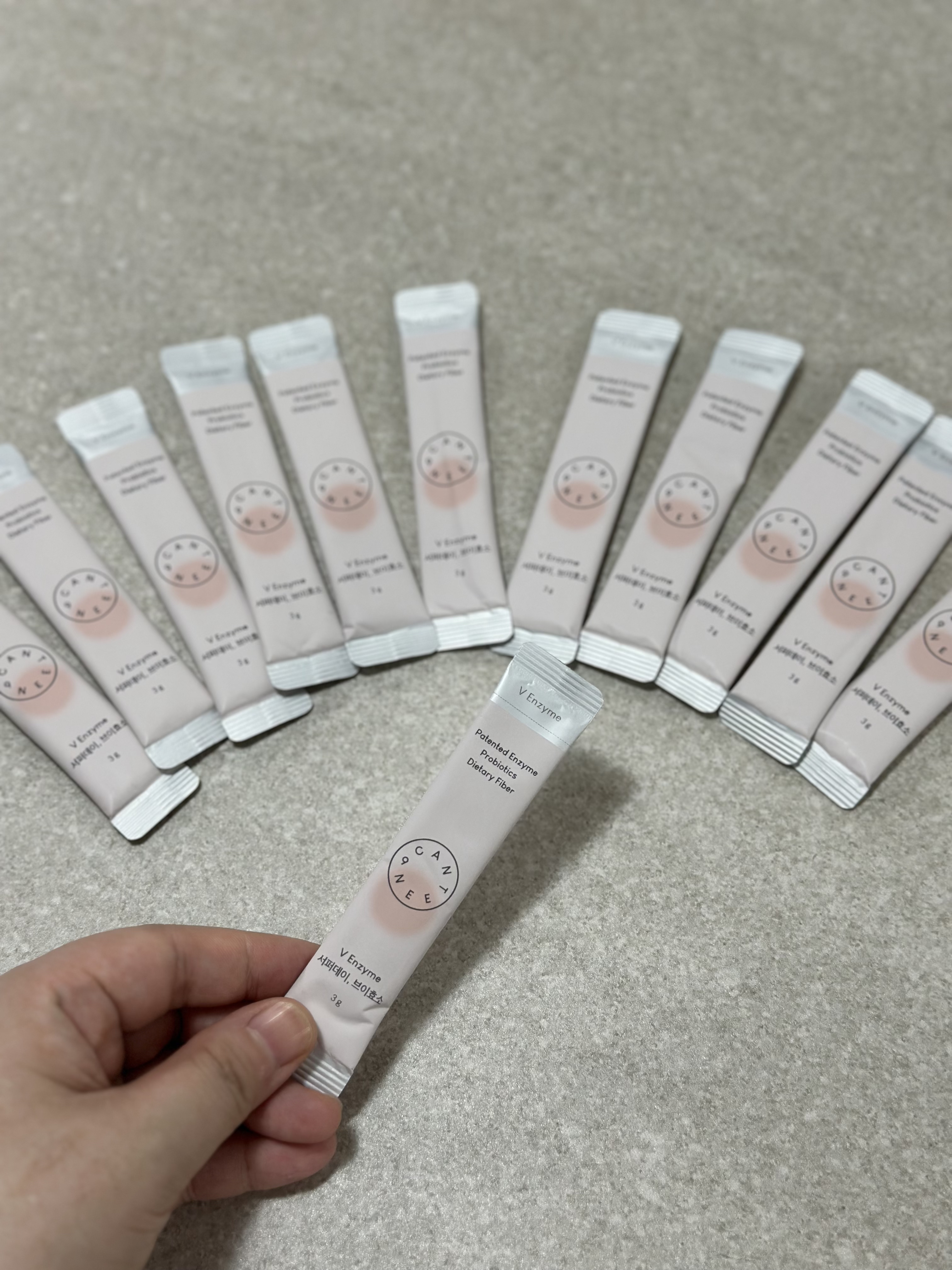 サファーデイ V酵素/canteen9/ボディサプリメントを使ったクチコミ（1枚目）