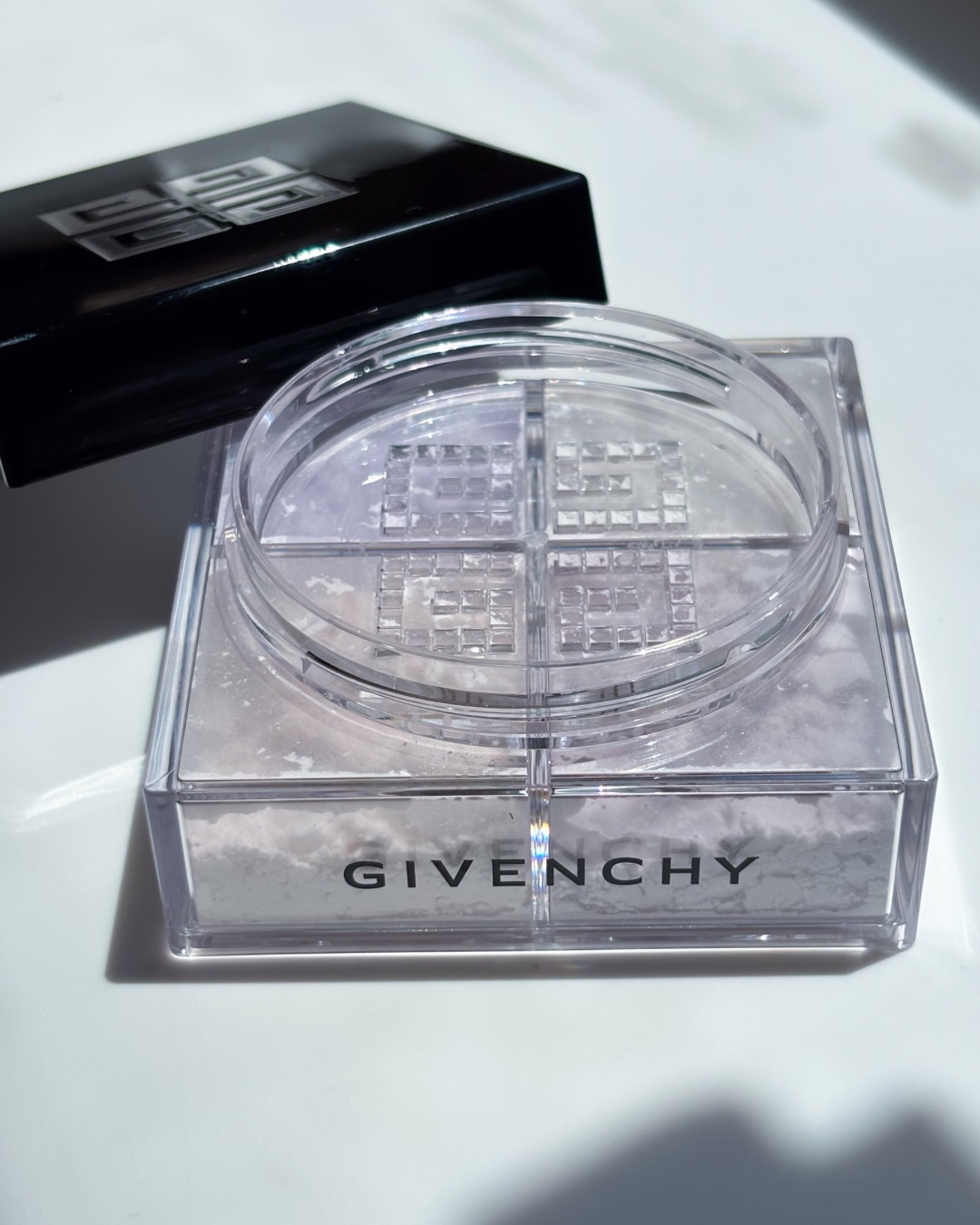 プリズム・リーブル/GIVENCHY/ルースパウダーを使ったクチコミ（2枚目）