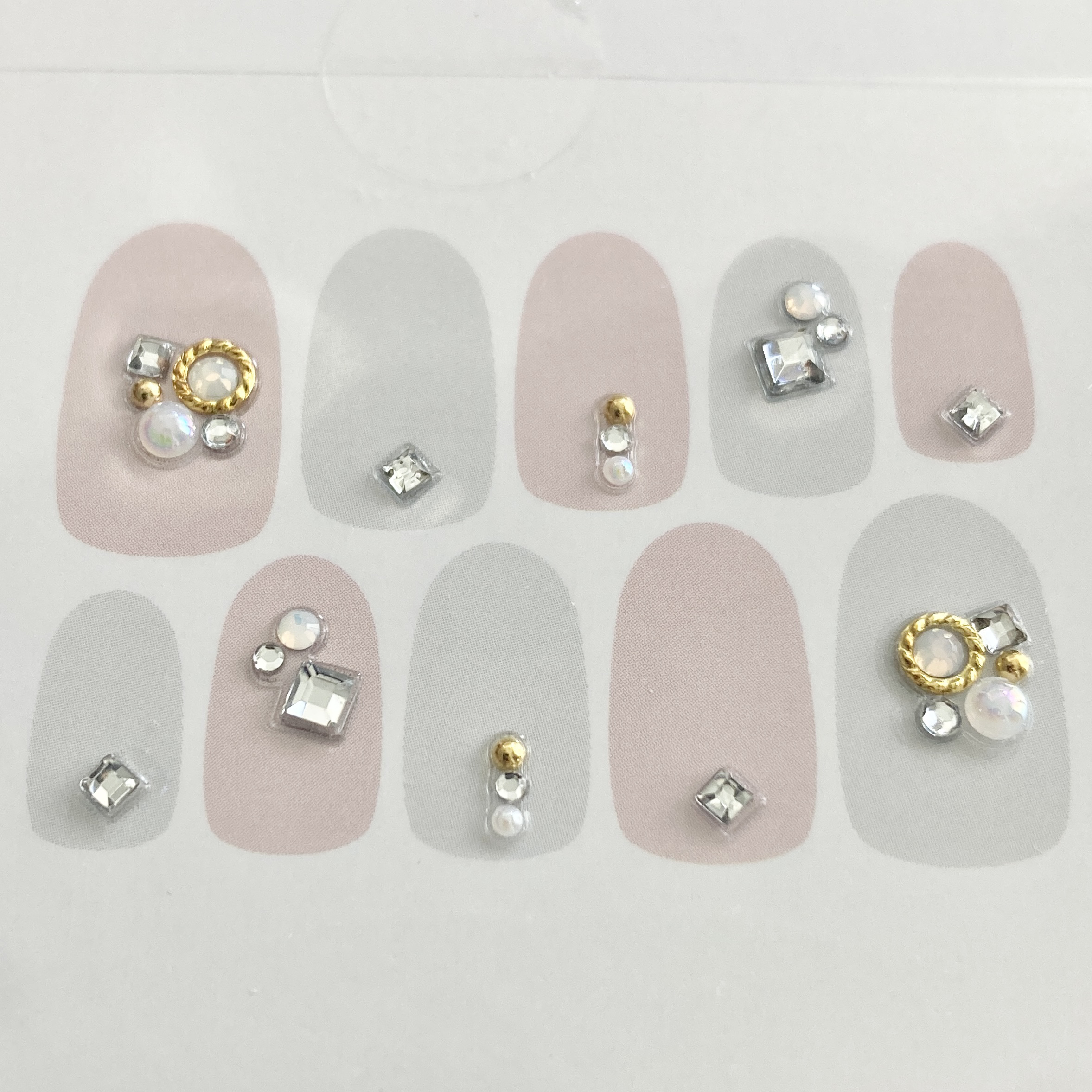 フレグラント ネイルラッカー/JILL STUART/マニキュアを使ったクチコミ（3枚目）