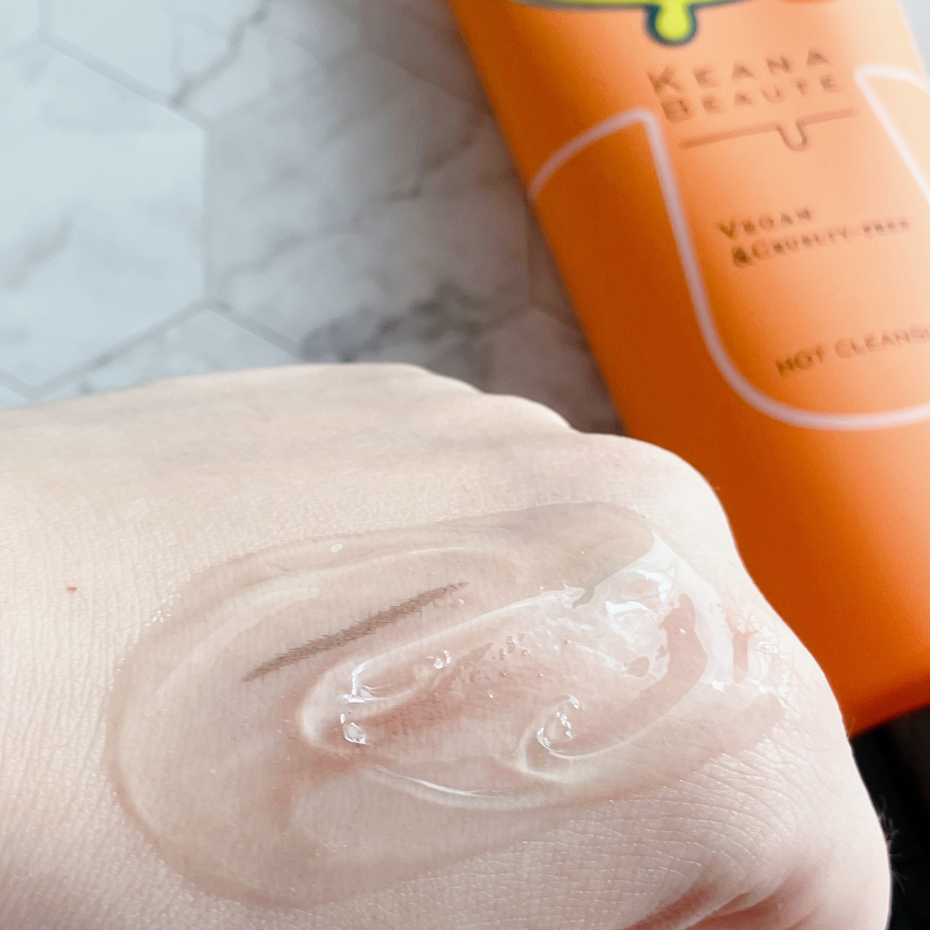 あつめの毛穴ホットクレンジング/ケアナボーテ/クレンジングジェルを使ったクチコミ（3枚目）