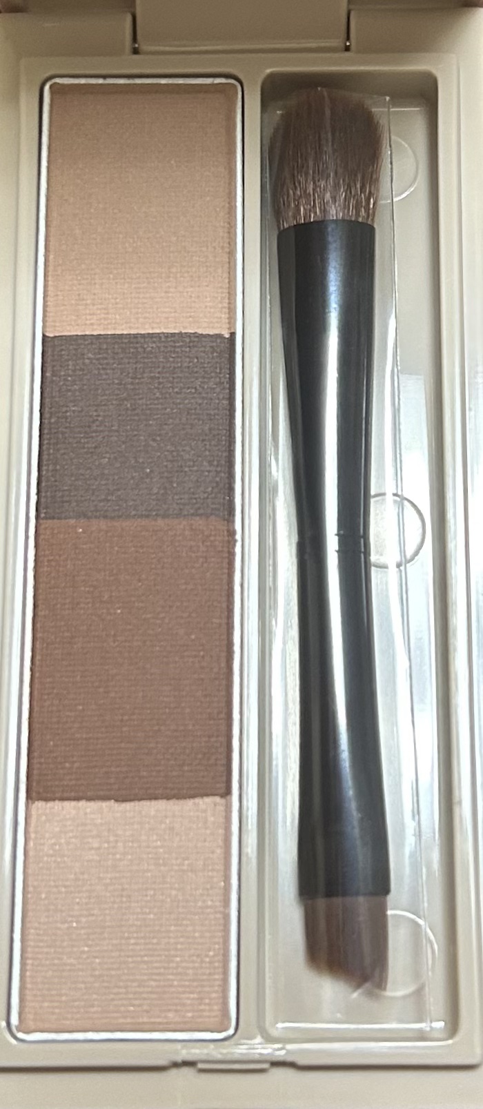 フラッフデザイン アイブロウパウダー/Visée/パウダーアイブロウを使ったクチコミ（3枚目）