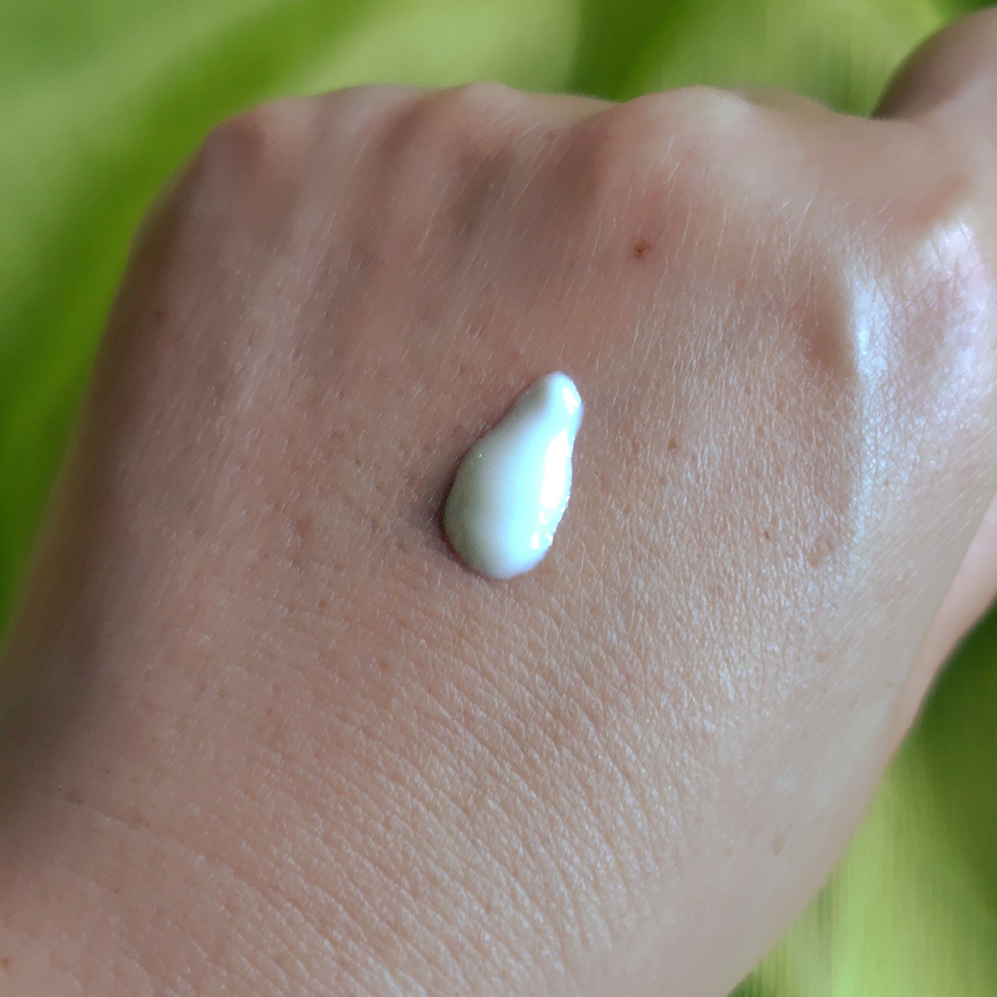 アネッサ アネッサ　パーフェクトUV　スキンケアミルク　NAのクチコミ「焼きたくないならアネッサ🌞

アネッサ　パーフェクトUV　スキンケアミルクa

ミニサイズ

.....」（3枚目）