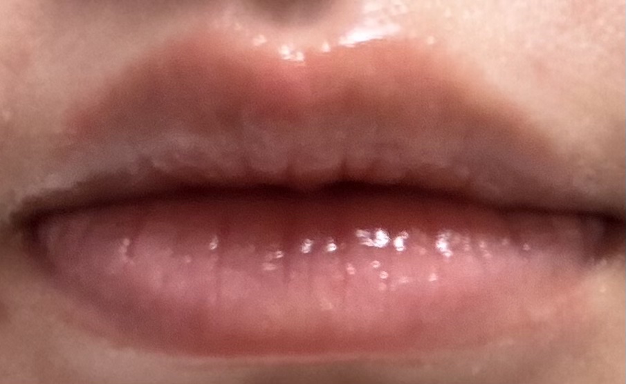 ジェンティー　モチュルンリップグロス 004e ミューズコーラル/GENTY/リップグロスを使ったクチコミ（2枚目）