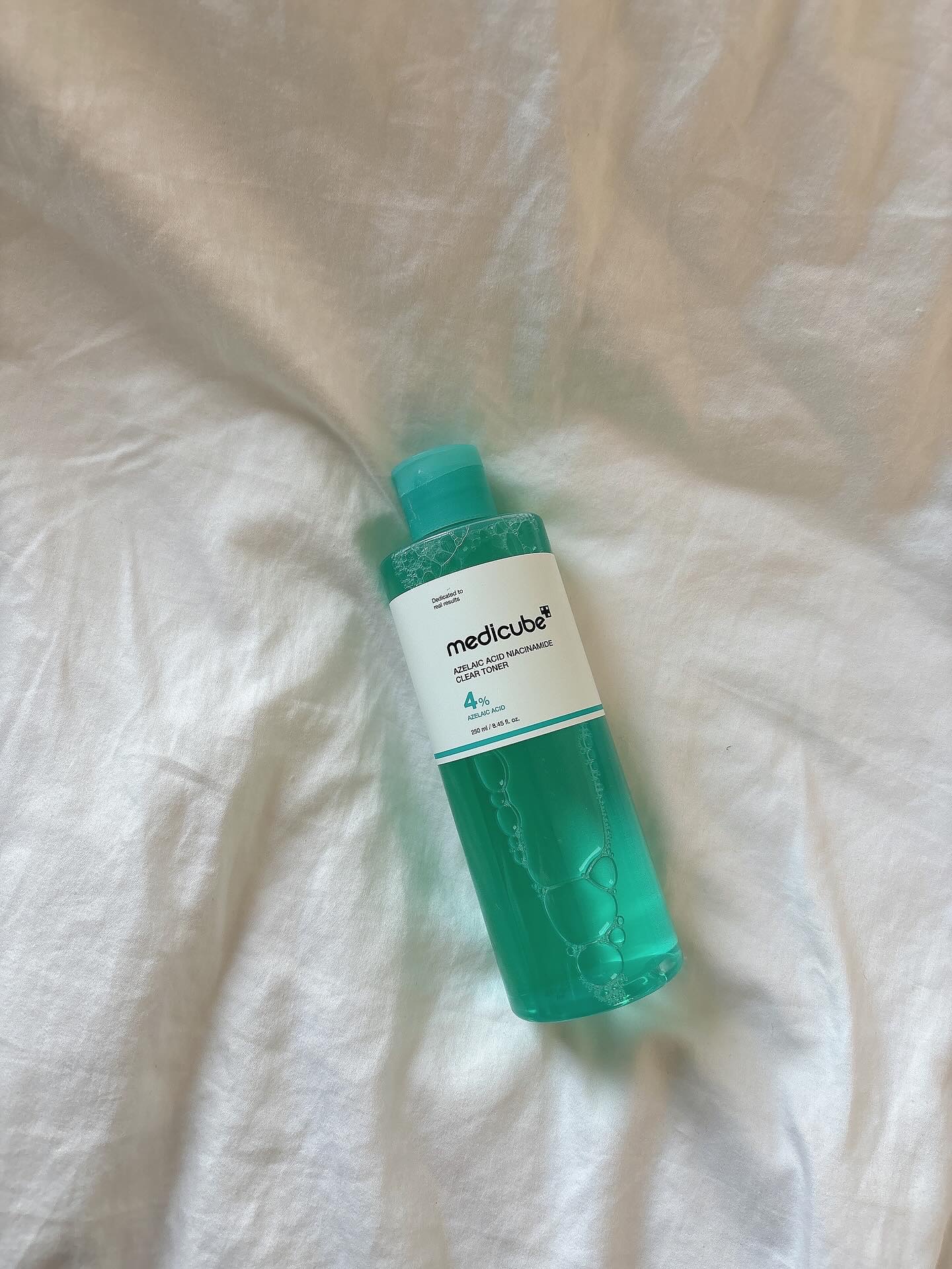 アゼライン酸ナイアシンアミドクリアトナー/MEDICUBE/化粧水を使ったクチコミ（2枚目）