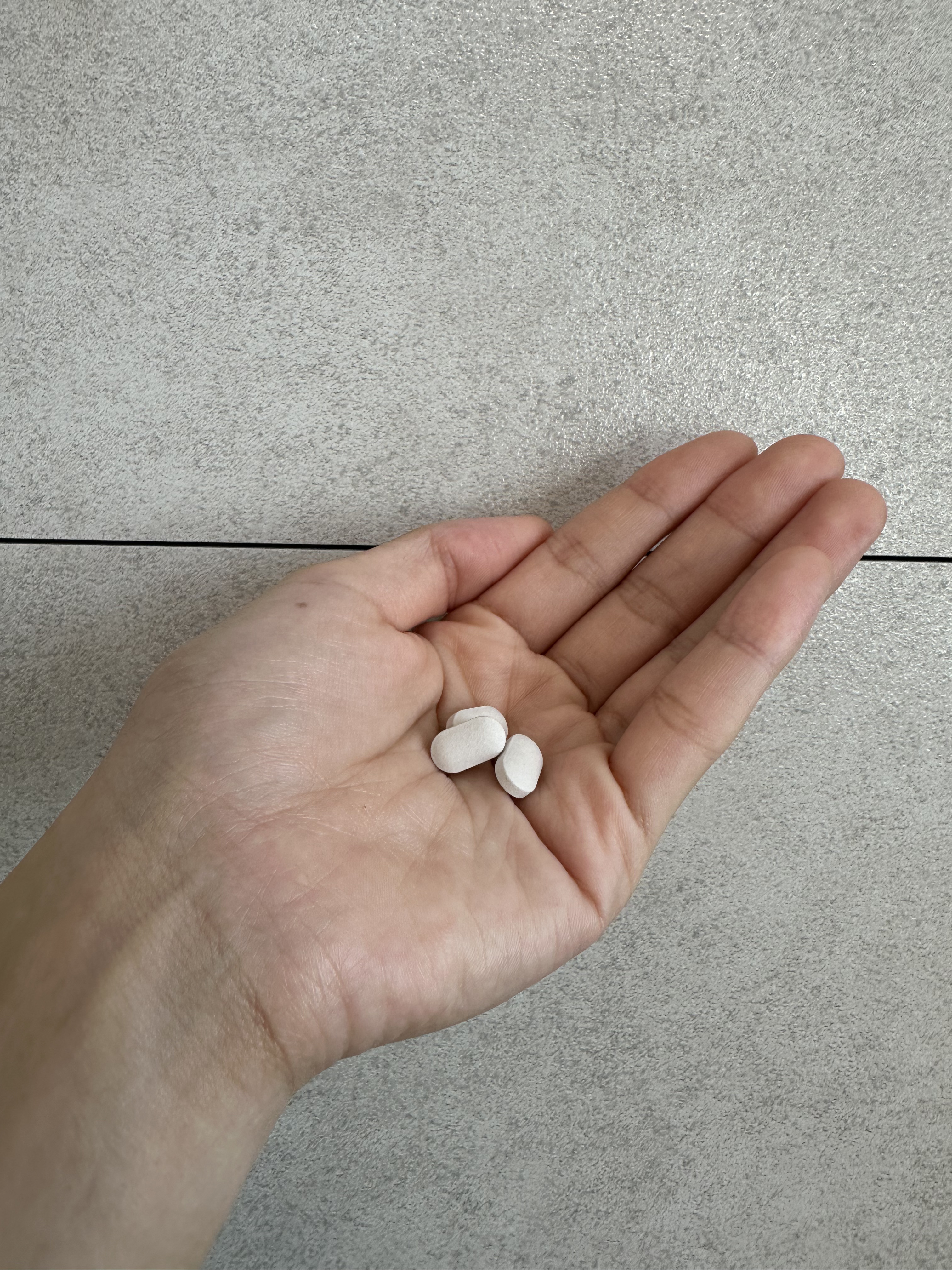 サファーデイ スノー/canteen9/美容サプリメントを使ったクチコミ（2枚目）