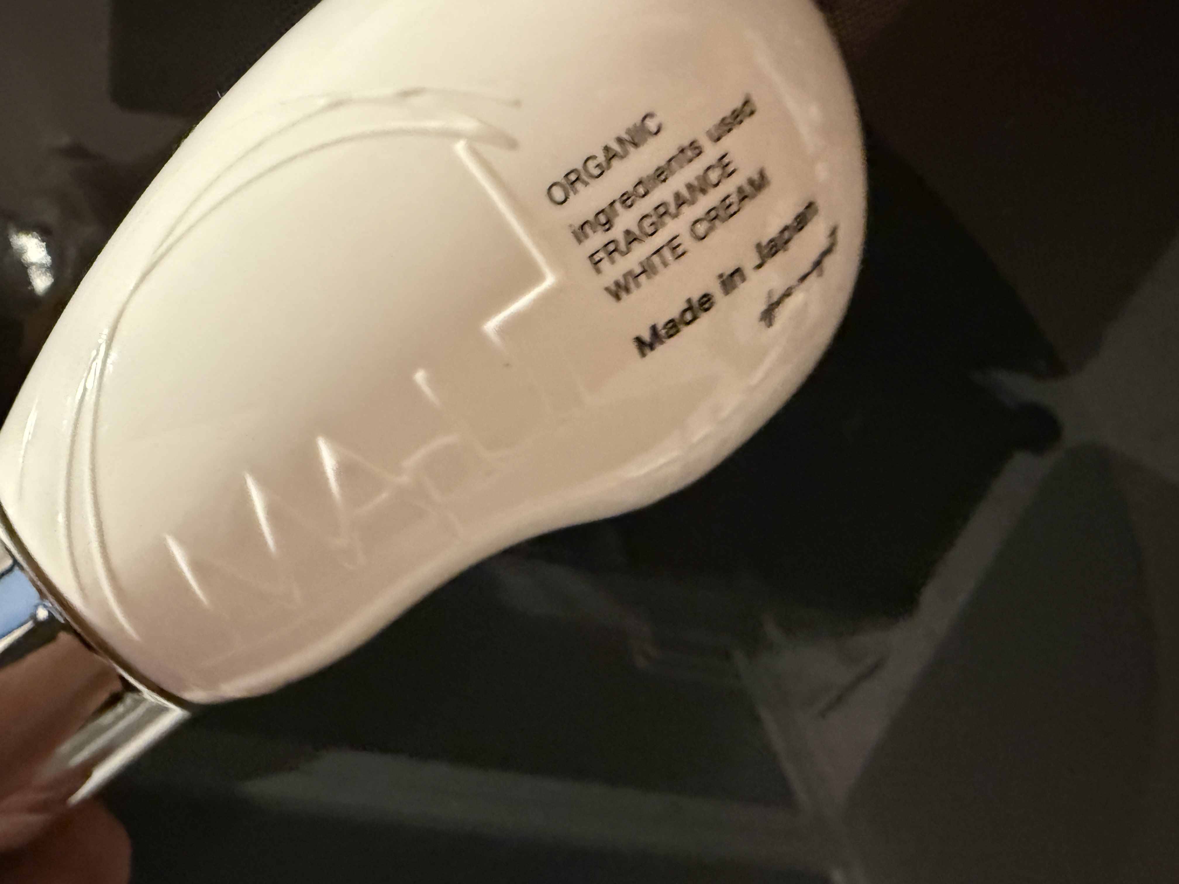 オーガニックフレグランスホワイトクリーム/MAPUTI/デリケートゾーンケアを使ったクチコミ（1枚目）