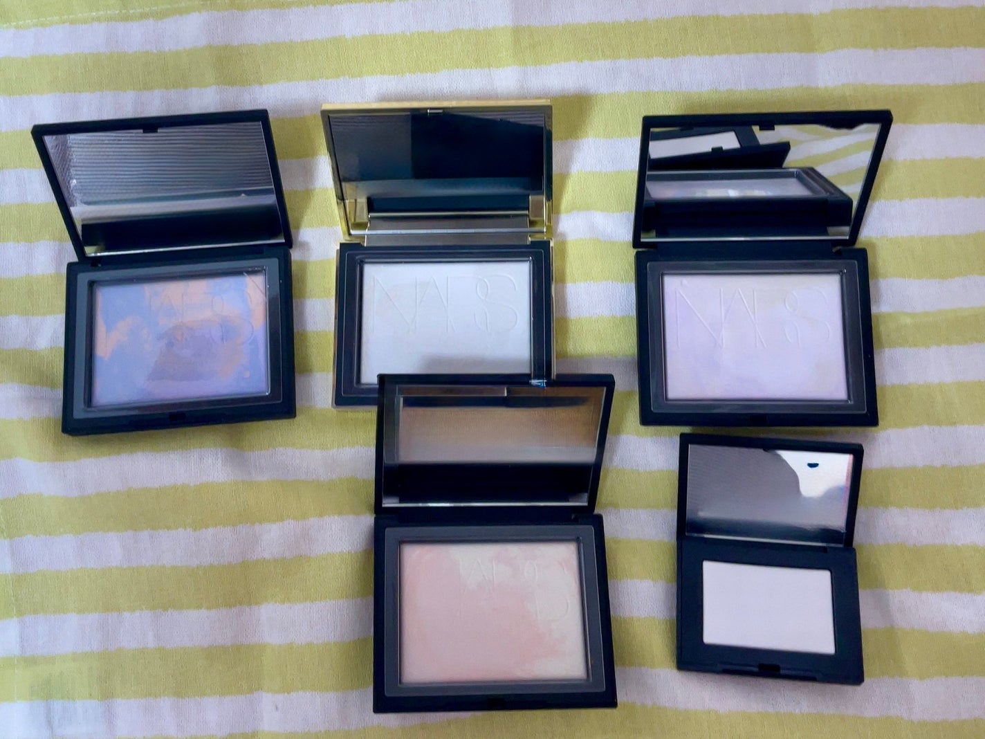 ライトリフレクティング プリズマティックパウダー/NARS/プレストパウダーを使ったクチコミ(1枚目)