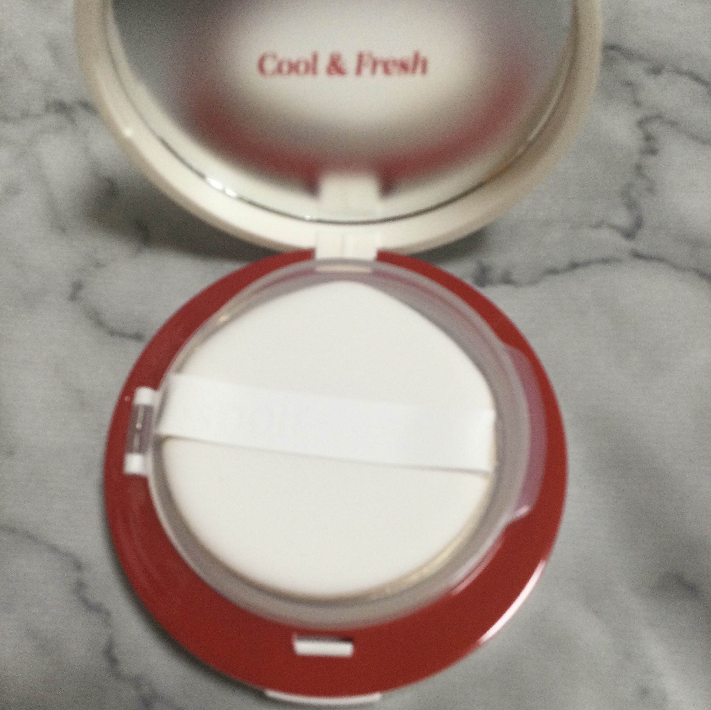 ビーベルベット セバムカットクッション/espoir/プレストパウダーを使ったクチコミ（3枚目）