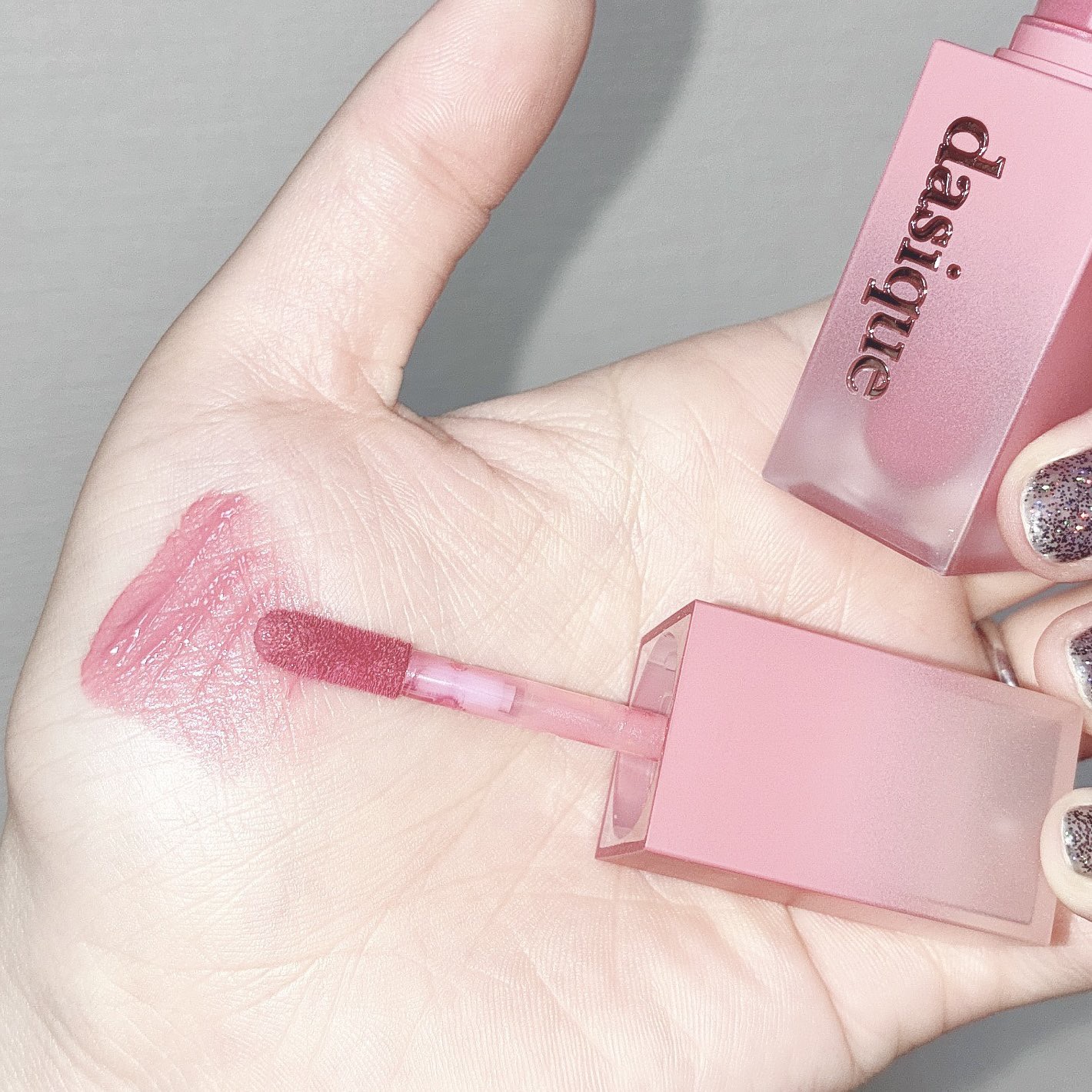 クリームドゥローズティント/dasique/リップティントを使ったクチコミ（2枚目）