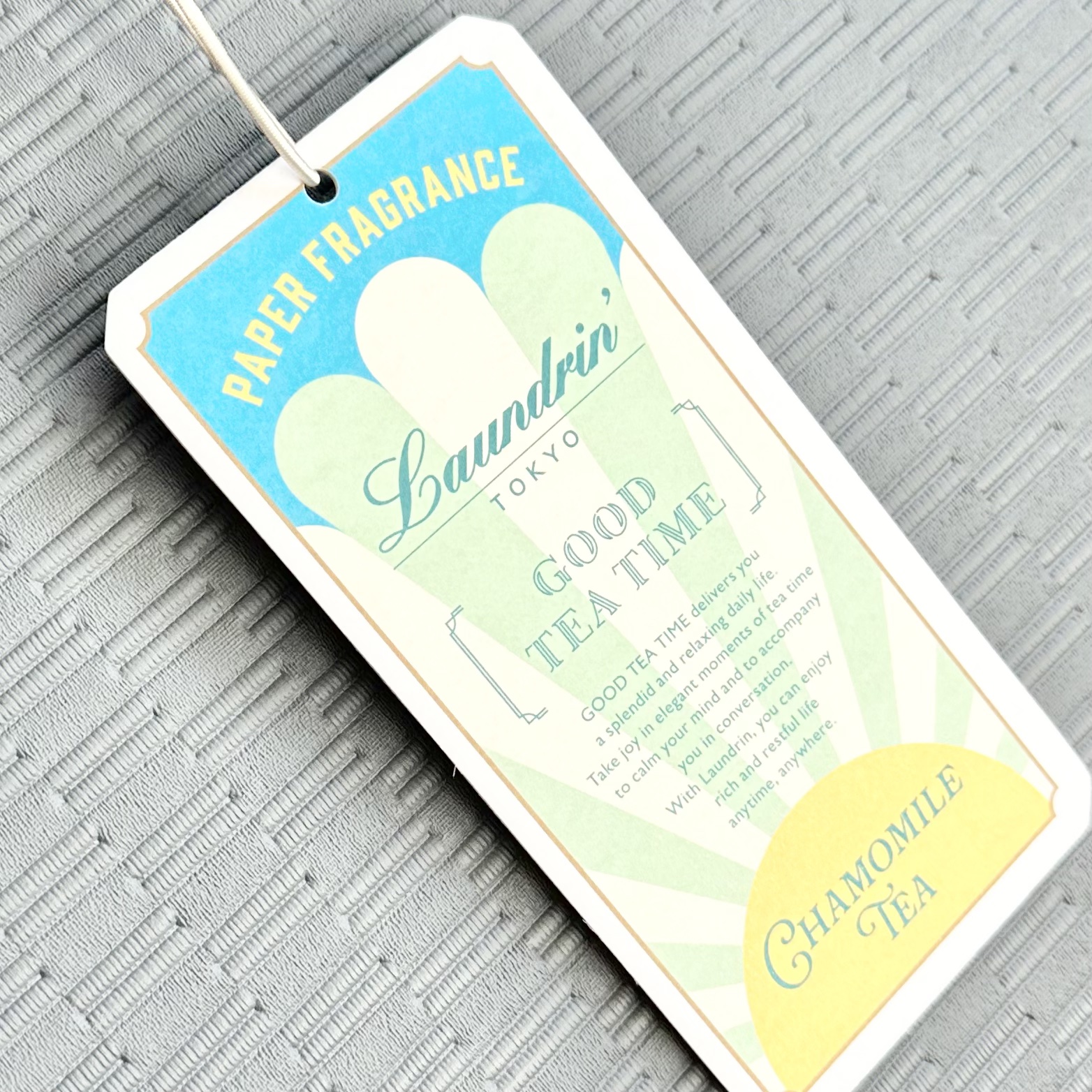 ペーパーフレグランス カモミールティーの香り/ランドリン/その他を使ったクチコミ（2枚目）