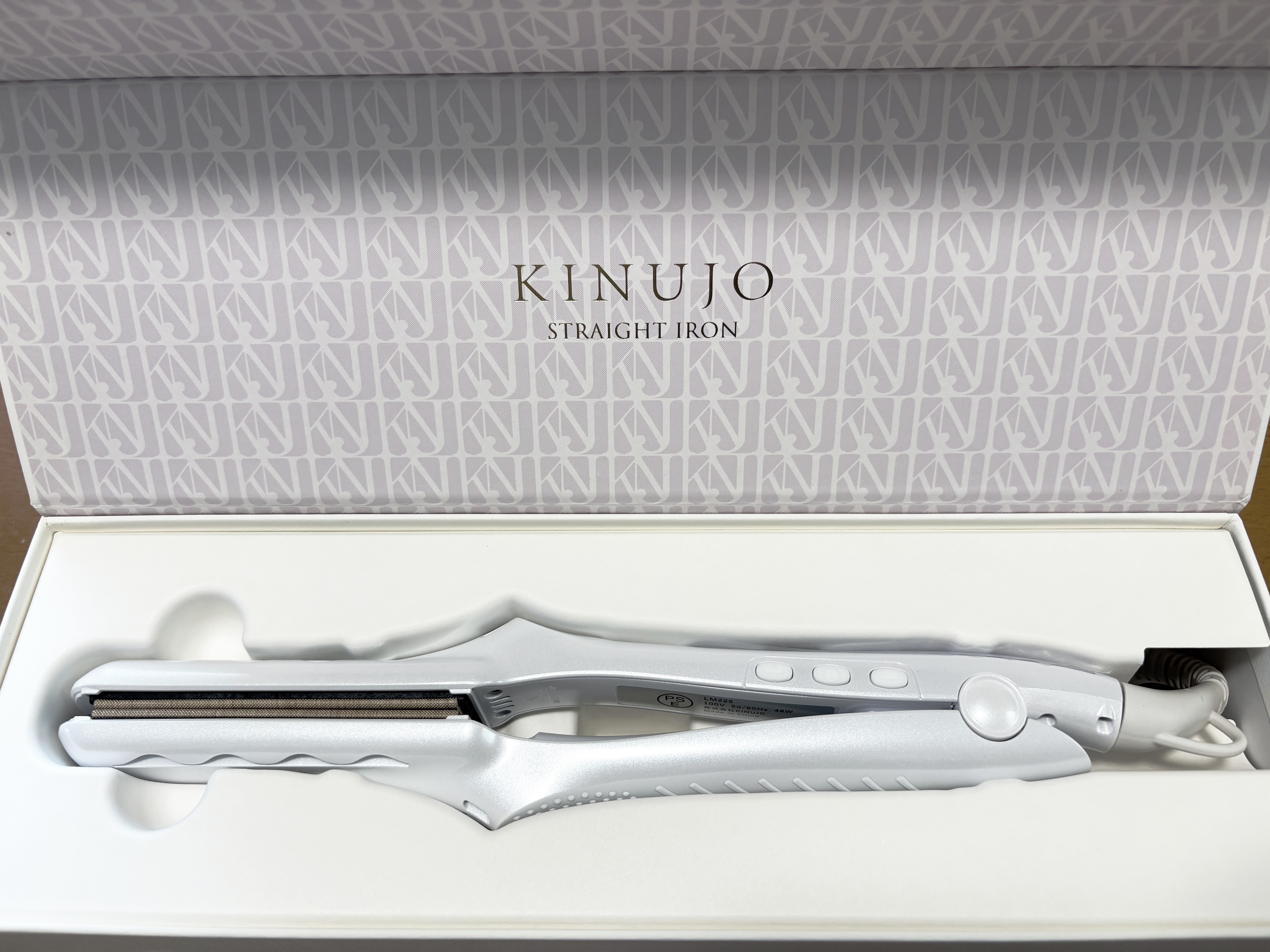 絹女～KINUJO～ストレートアイロン/KINUJO/ストレートアイロンを使ったクチコミ（1枚目）