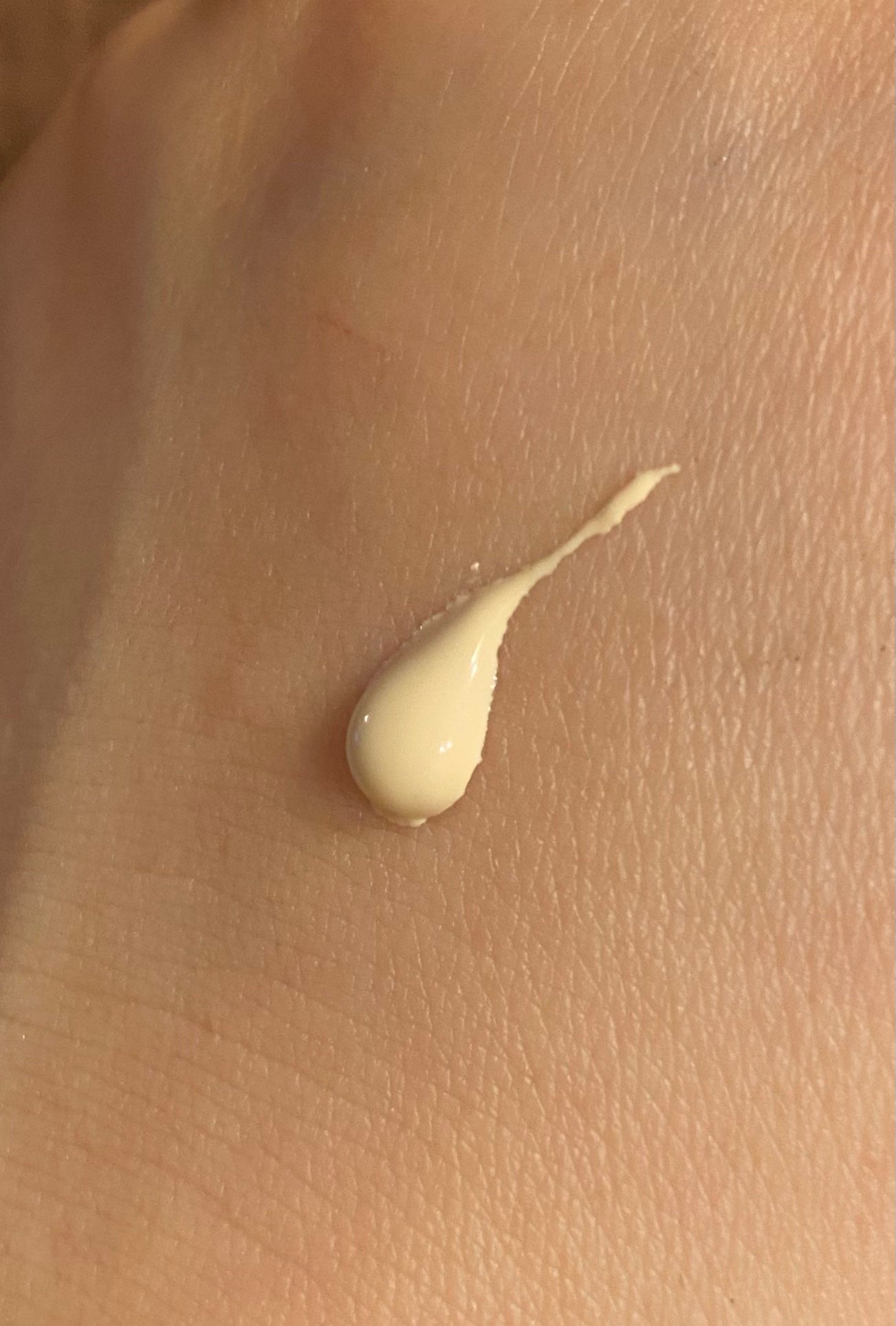 エッセンスベース EX/マキアージュ/化粧下地を使ったクチコミ(2枚目)