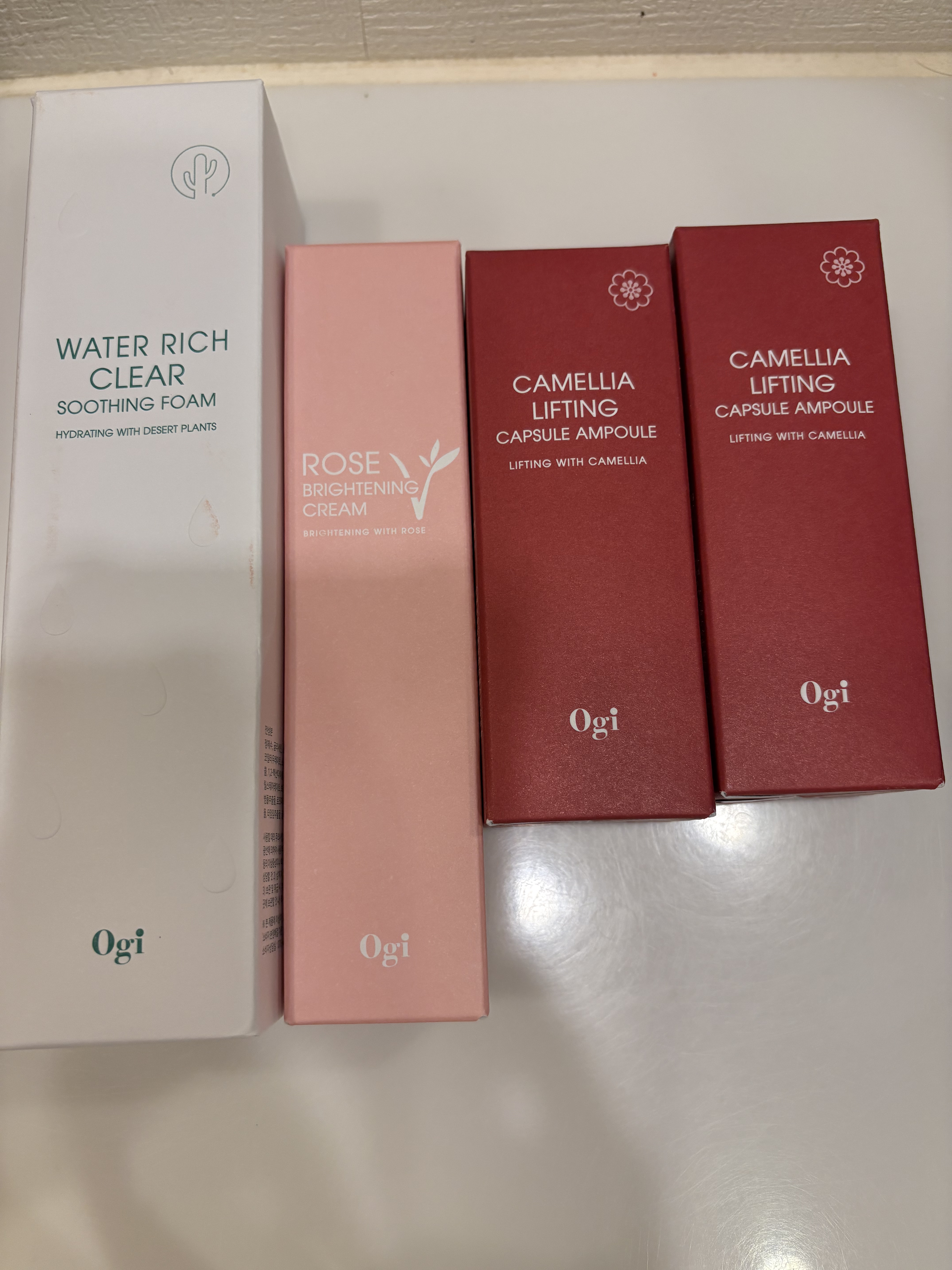 カメリア リフティング カプセル アンプル/Ogi/美容液を使ったクチコミ（1枚目）