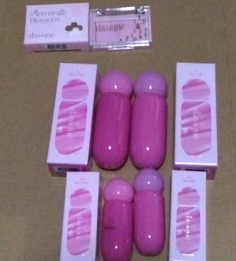 ジューシーデューイグロウティント 【夏新色】15 ベリーハート/dasique/リップティントを使ったクチコミ（1枚目）