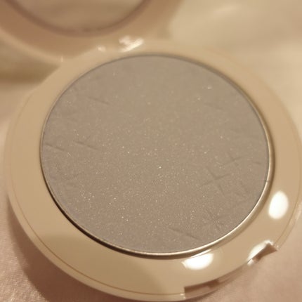 スキンライト プレスト パウダー N/REVLON/プレストパウダーを使ったクチコミ(2枚目)