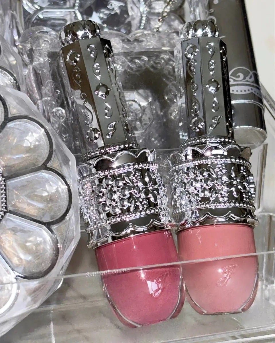 リップラッカー ブルーミングガーランド/JILL STUART/口紅を使ったクチコミ(2枚目)