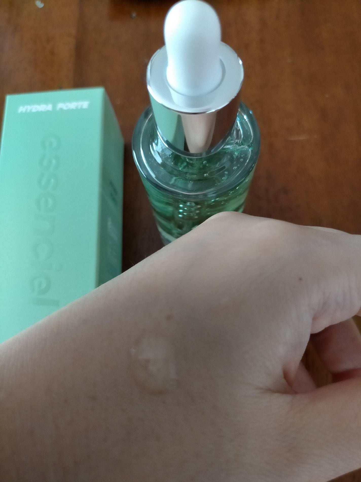 Hydra Forte Ampoule/essenciel/美容液を使ったクチコミ(2枚目)