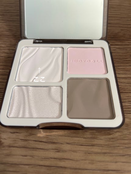 JUDYDOLL メリハリマスターパレット/JUDYDOLL/パウダーハイライトを使ったクチコミ(4枚目)