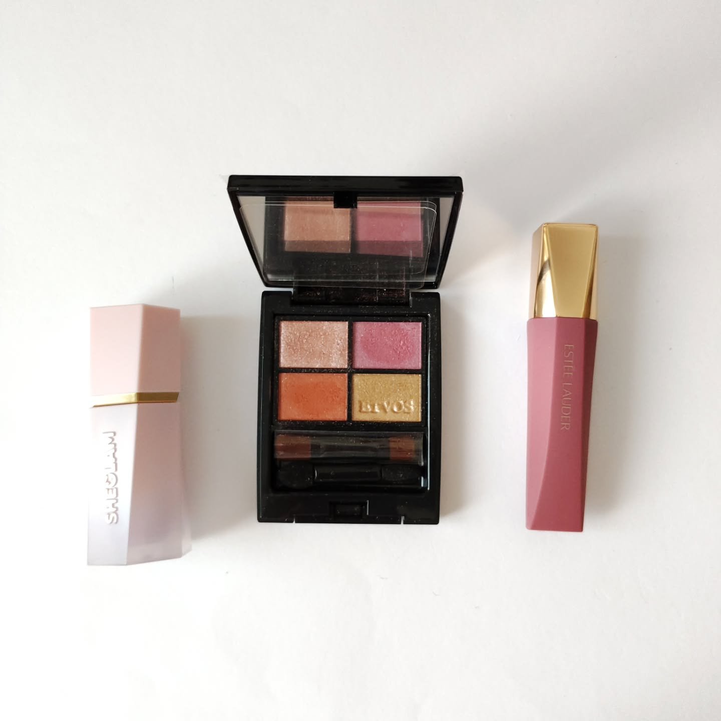 ミネラルクラッシィシャドー/エトヴォス/アイシャドウパレットを使ったクチコミ（1枚目）