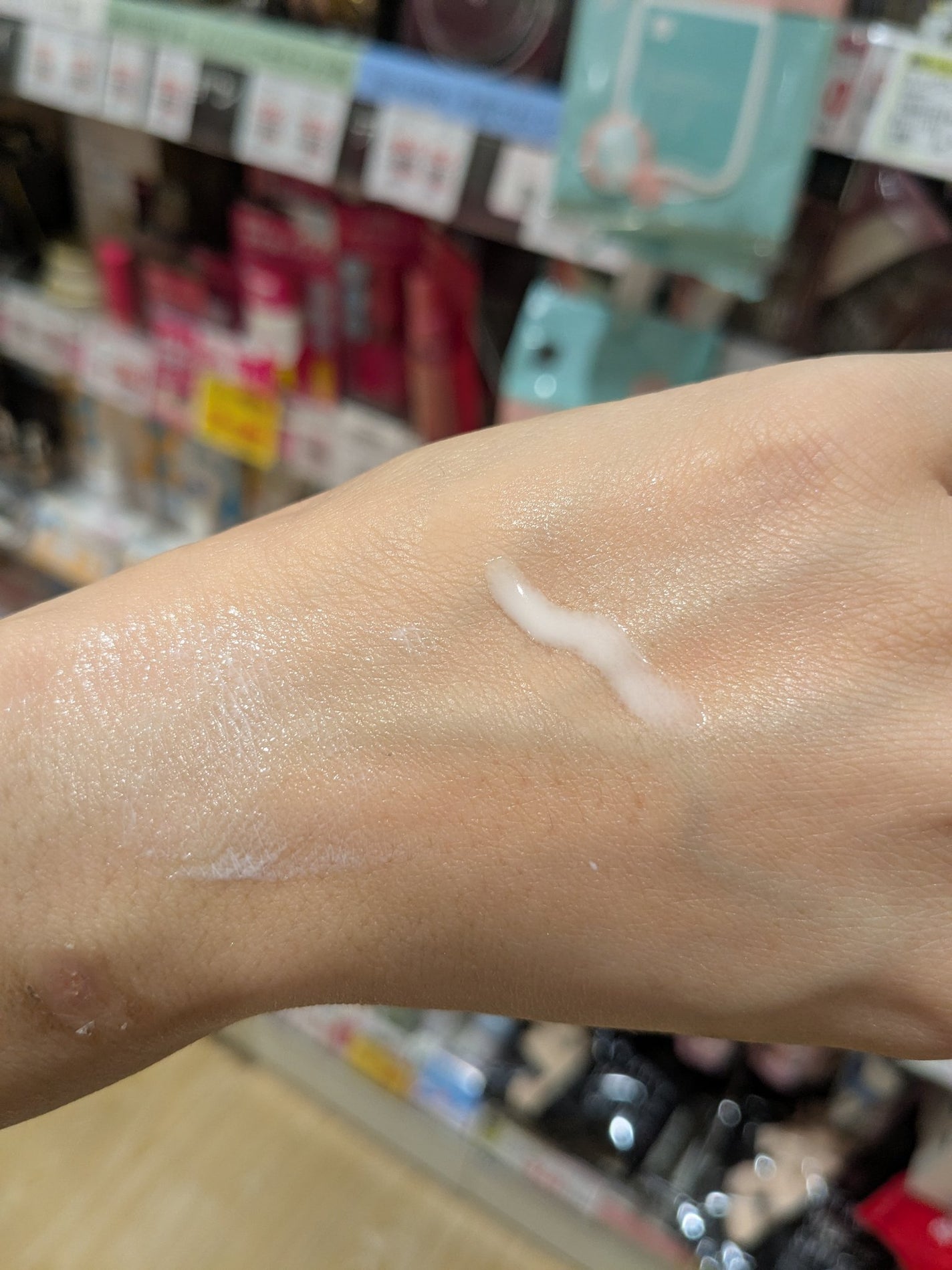 ぷるつやベース <下地>/インテグレート/化粧下地を使ったクチコミ(3枚目)