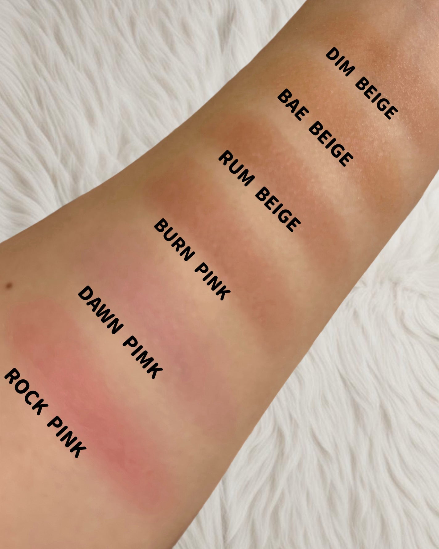 オールオーバーフェイスブラッシュ/TWO SLASH FOUR/パウダーチークを使ったクチコミ(2枚目)