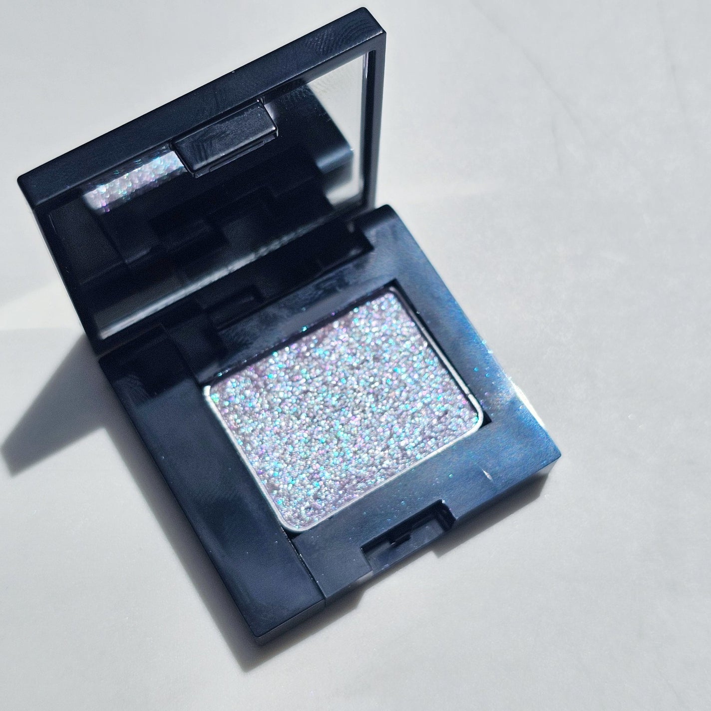 プレスド アイシャドー(レフィル)/shu uemura/単色アイシャドウを使ったクチコミ(4枚目)