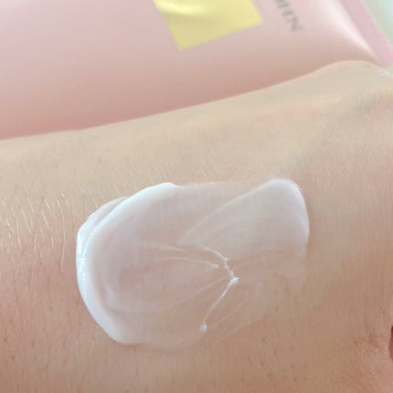 ボムバストクリーム リッチ 150g/PEACH JOHN/バスト・ヒップケアの画像