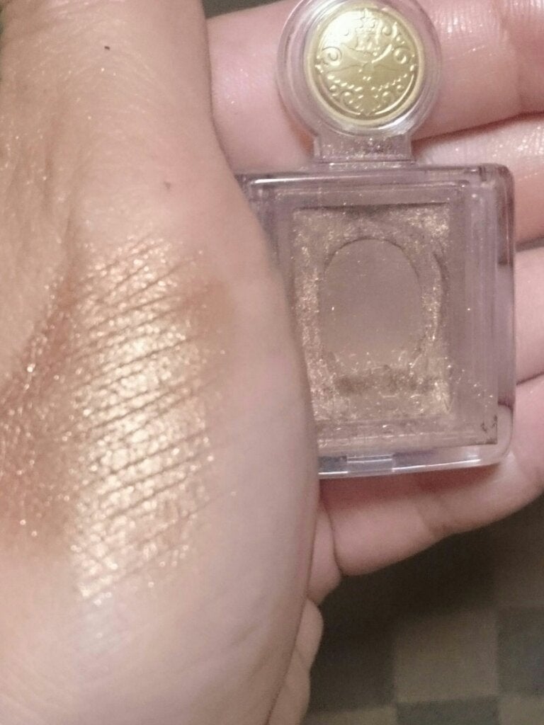 シャドーカスタマイズ/MAJOLICA MAJORCA/単色アイシャドウを使ったクチコミ(2枚目)