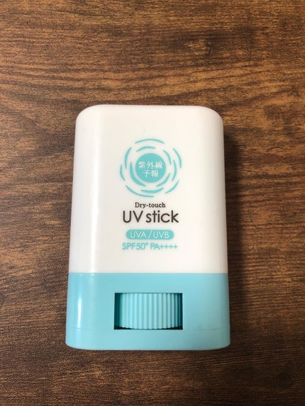 紫外線予報 さらさらUVスティックF/紫外線予報/日焼け止めスティックを使ったクチコミ(2枚目)