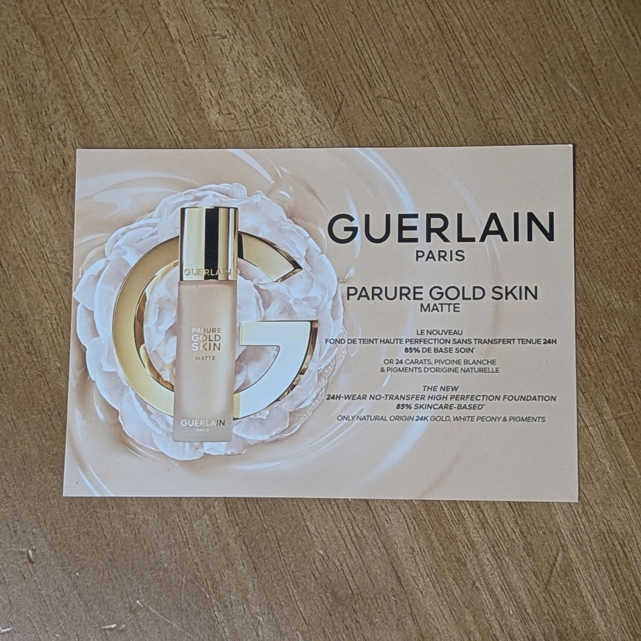 パリュール ゴールド スキン フルイド マット/GUERLAIN/リキッドファンデーションを使ったクチコミ（3枚目）