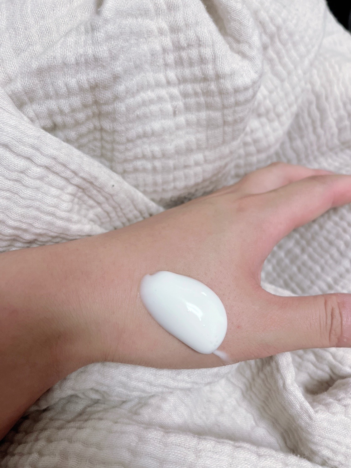 サーモン ケアリング センテラ クリーム /Heve Blue/フェイスクリームを使ったクチコミ（2枚目）