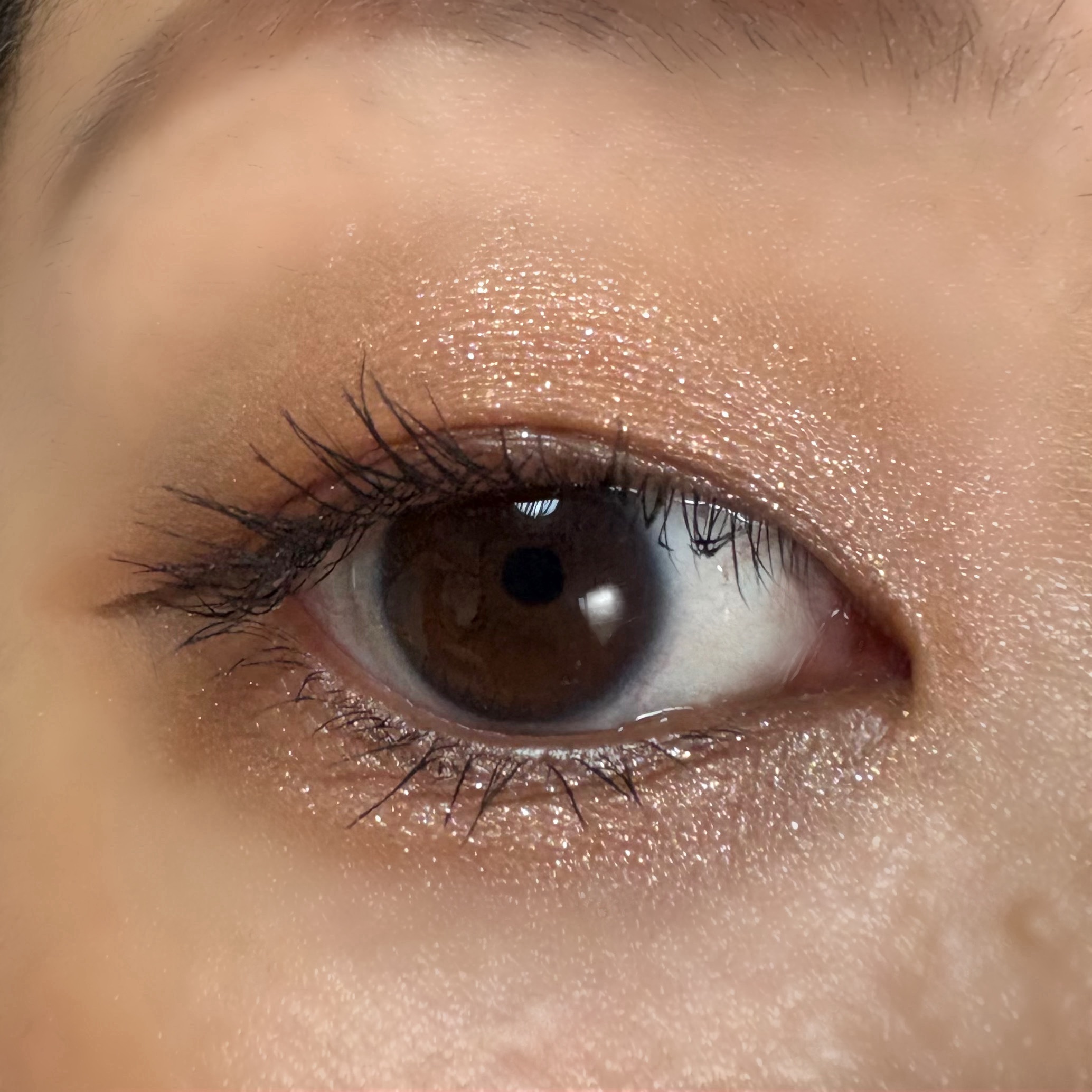 ライティングアップアイシャドウ/CEZANNE/アイシャドウを使ったクチコミ（3枚目）