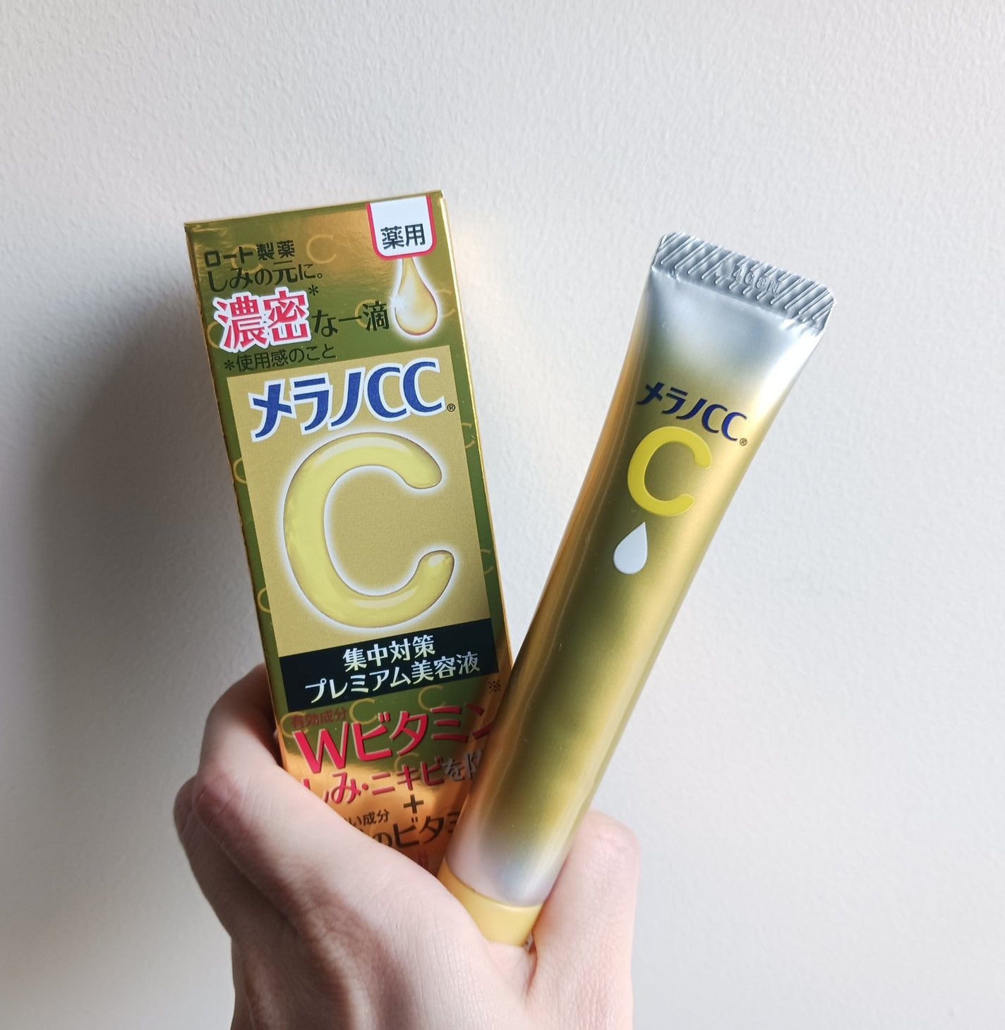 薬用しみ集中対策 プレミアム美容液/メラノCC/美容液を使ったクチコミ(2枚目)