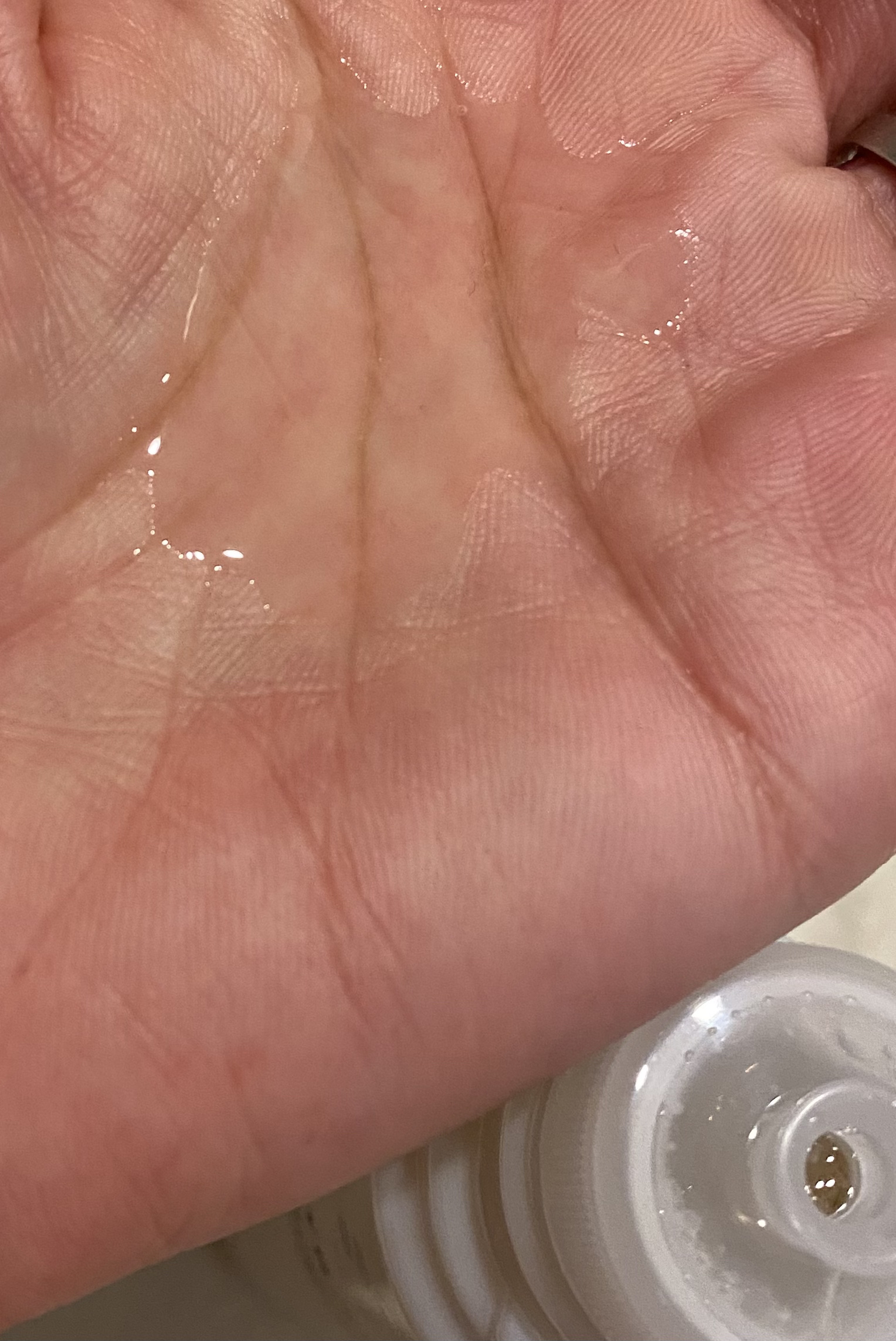 トランシーノ薬用ブライトニングクリアローション/トランシーノ/化粧水を使ったクチコミ（2枚目）