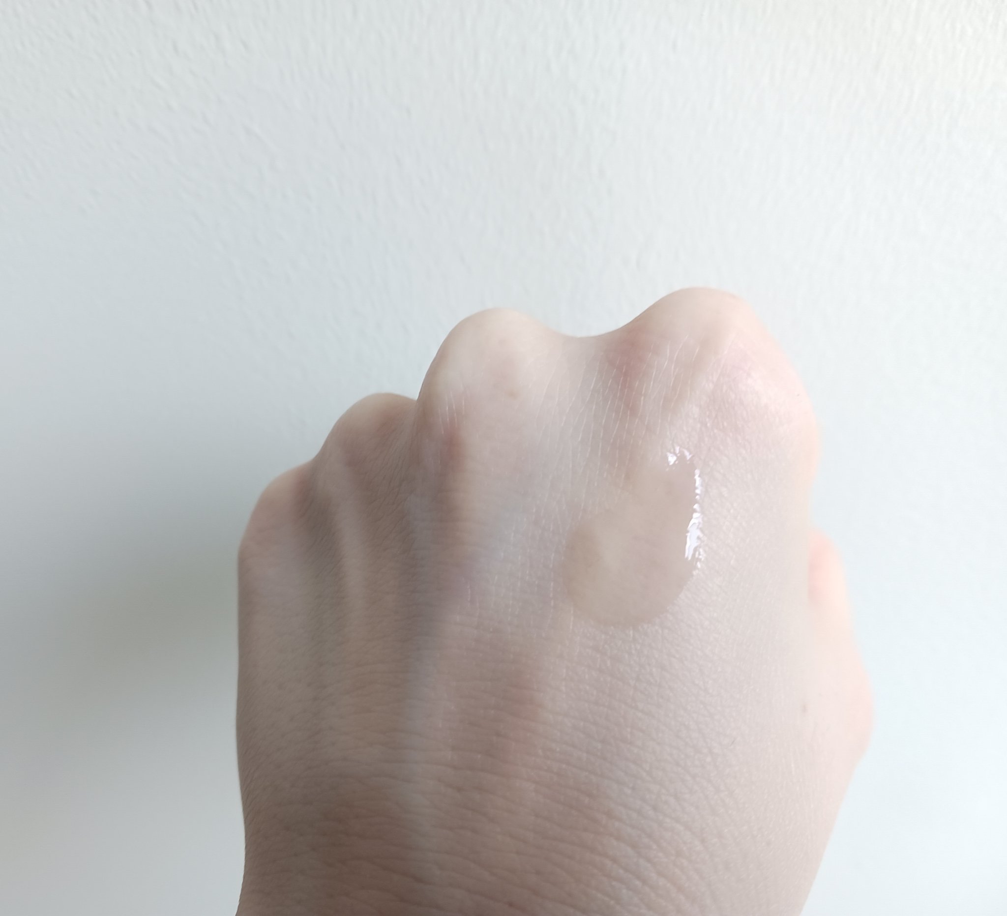 薬用しみ集中対策 プレミアム美容液/メラノCC/美容液を使ったクチコミ（3枚目）